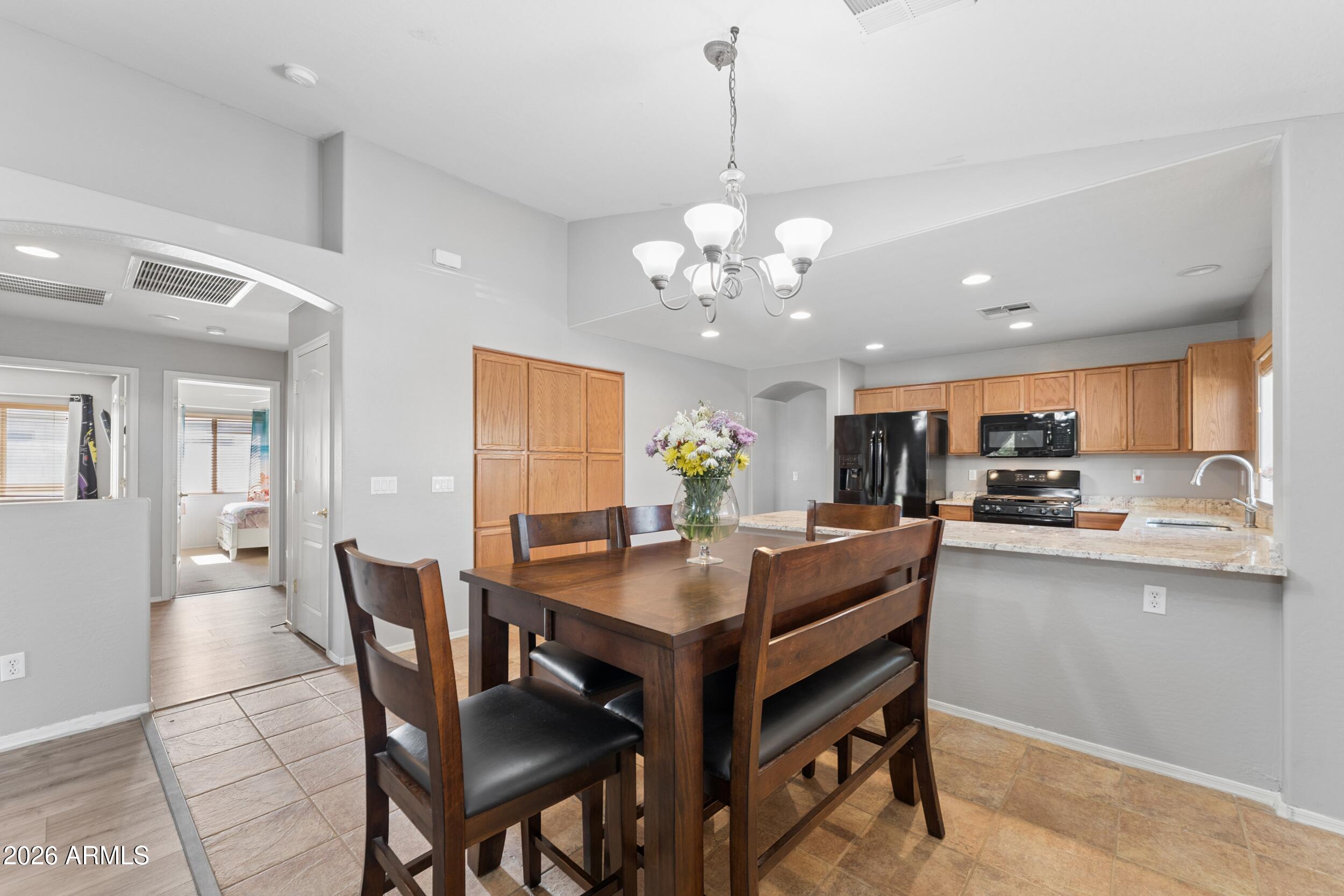 CHANDLER GINNING - Residential