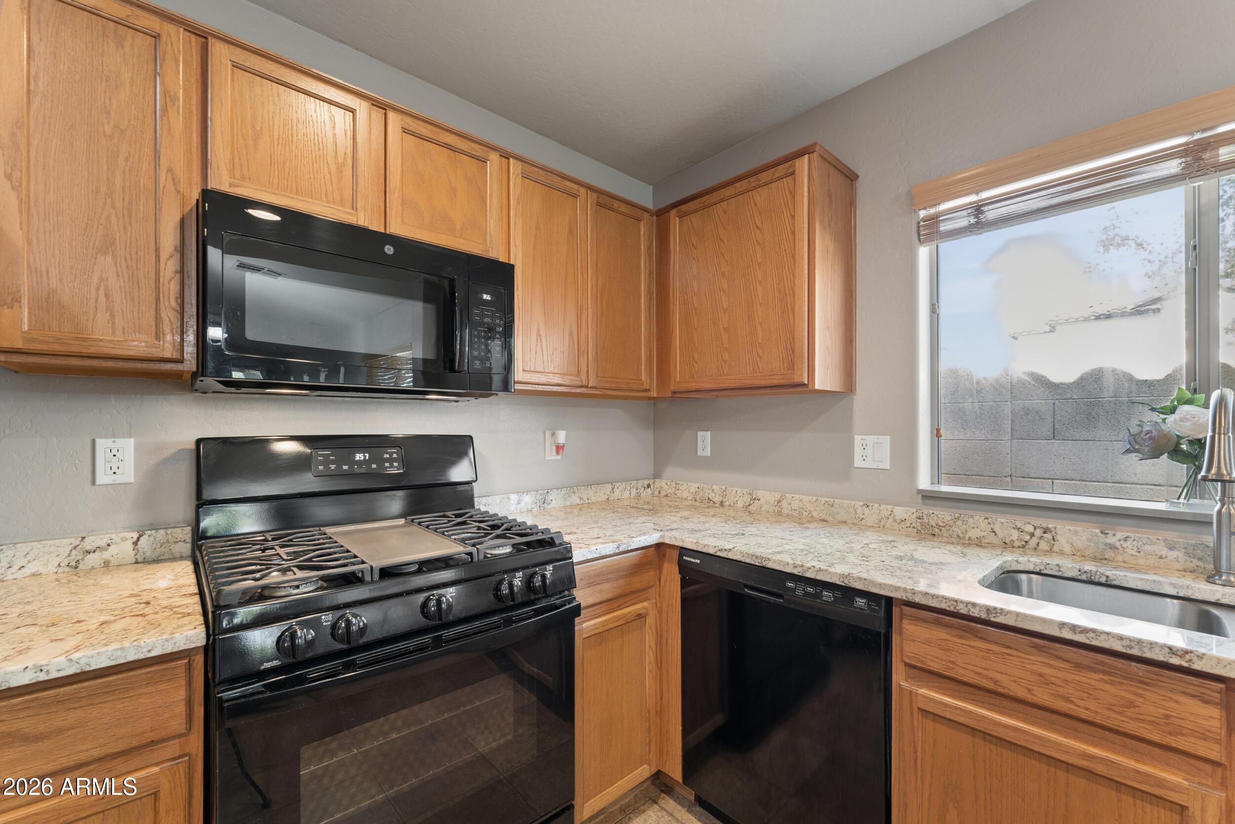 CHANDLER GINNING - Residential