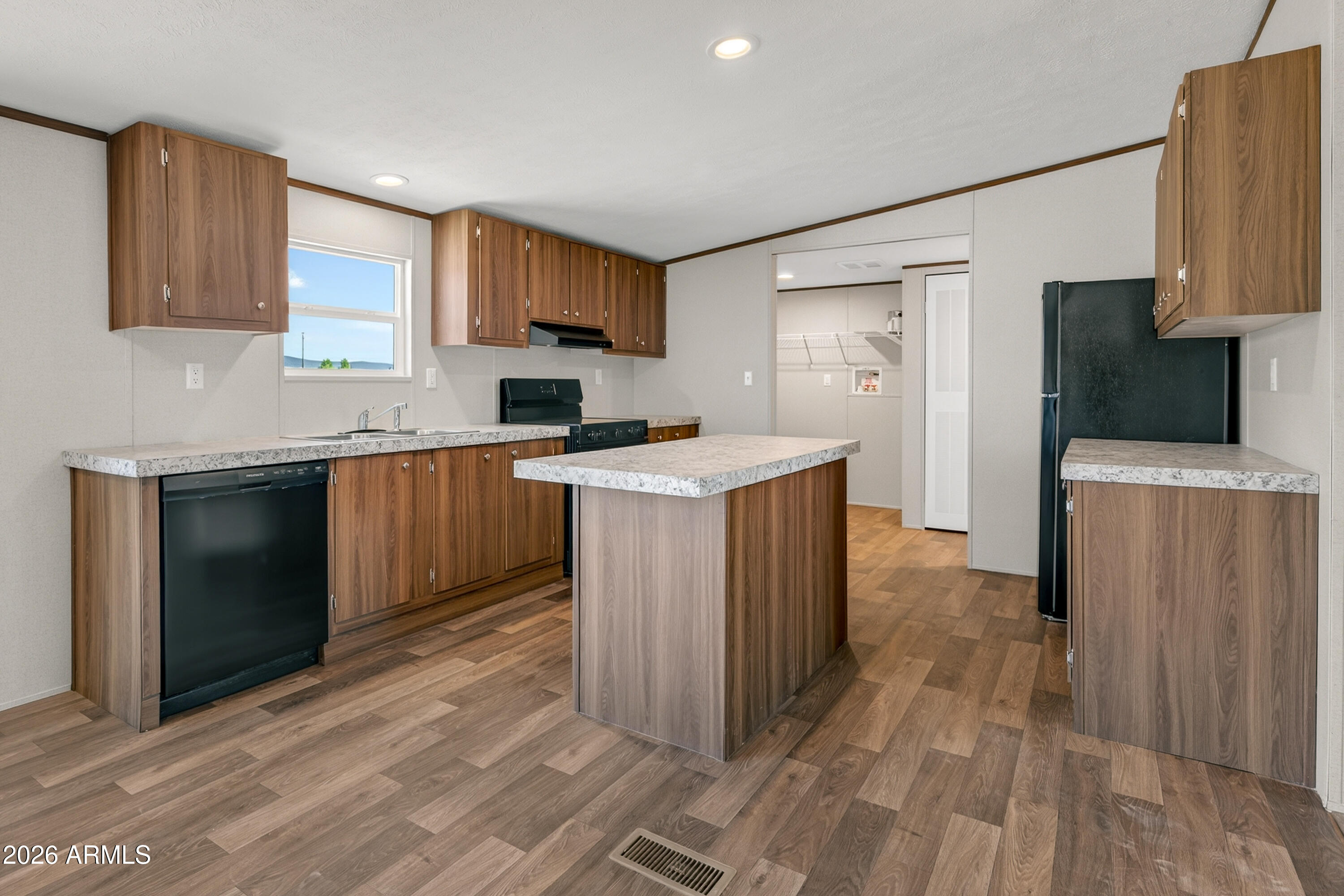 S36 T15N R5E - Residential