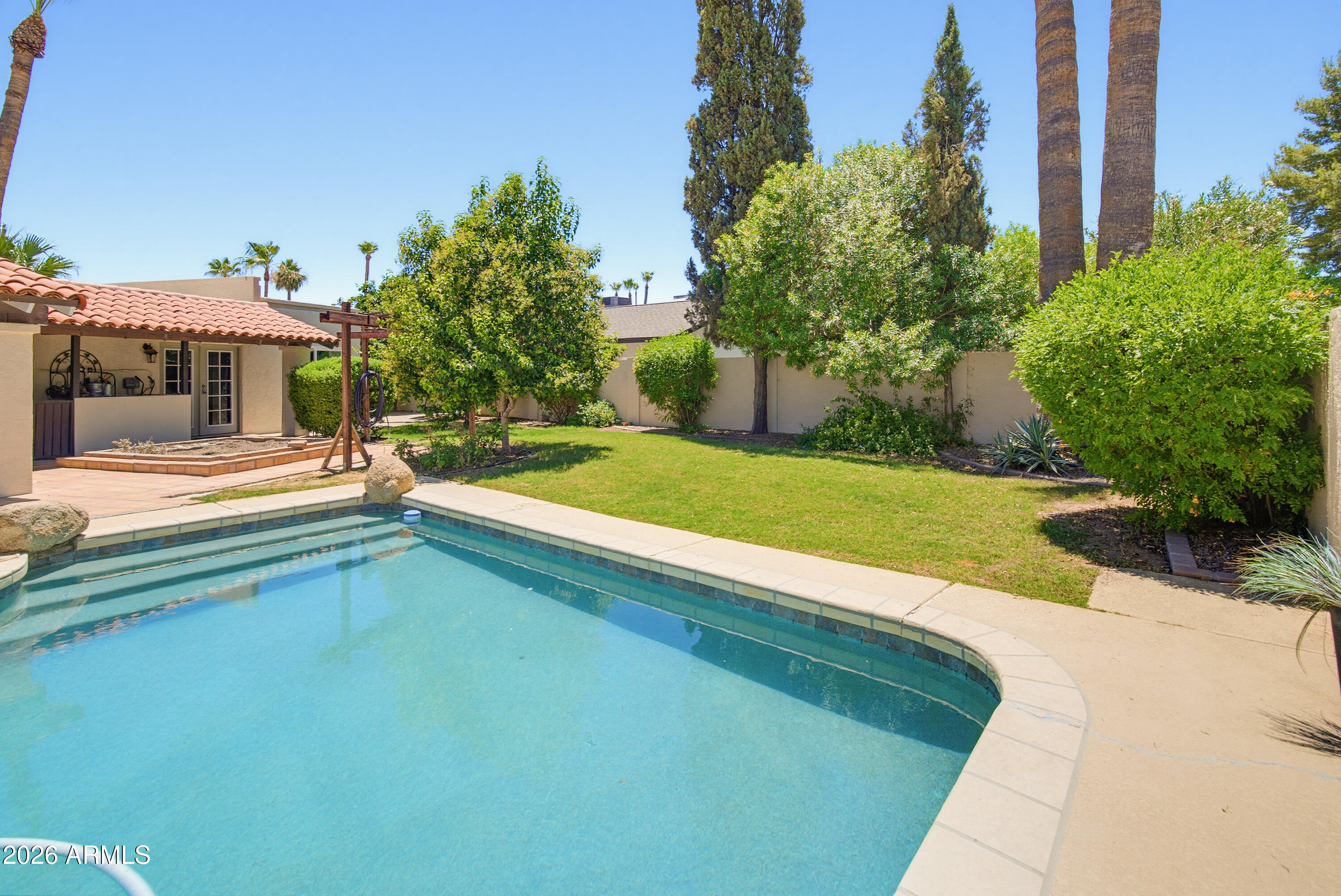 DESERT GARDENS - Residential