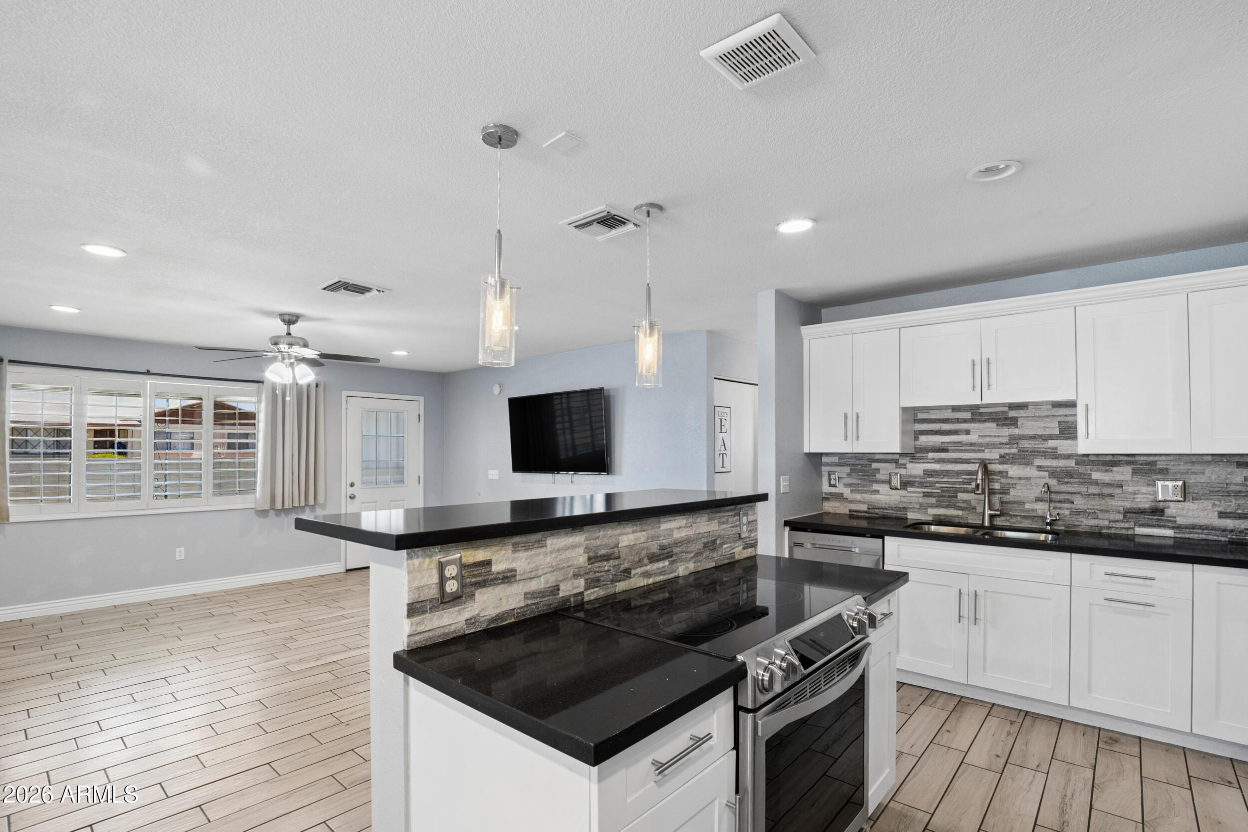NEW NORTHTOWN 2 - Residential