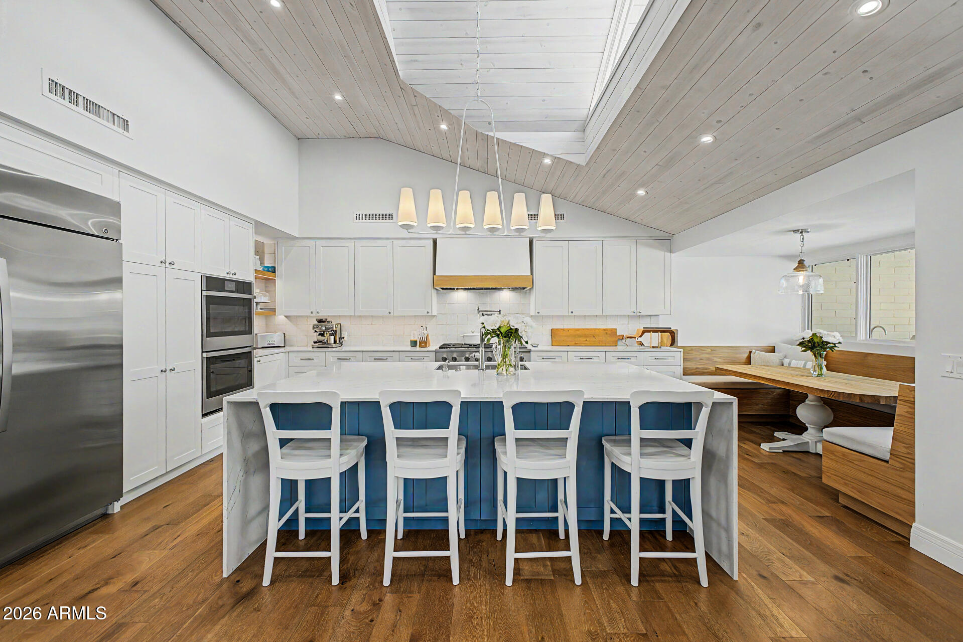 CAMELBACK VILLA 2 - Residential