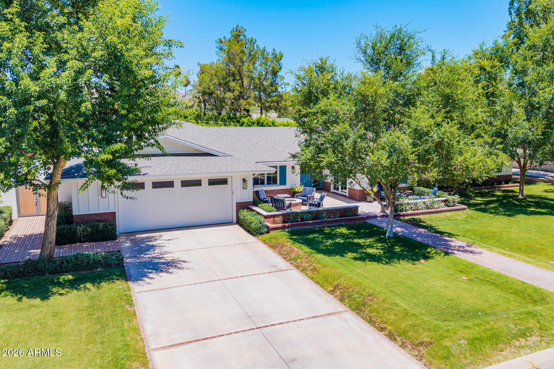 CAMELBACK VILLA 2 - Residential