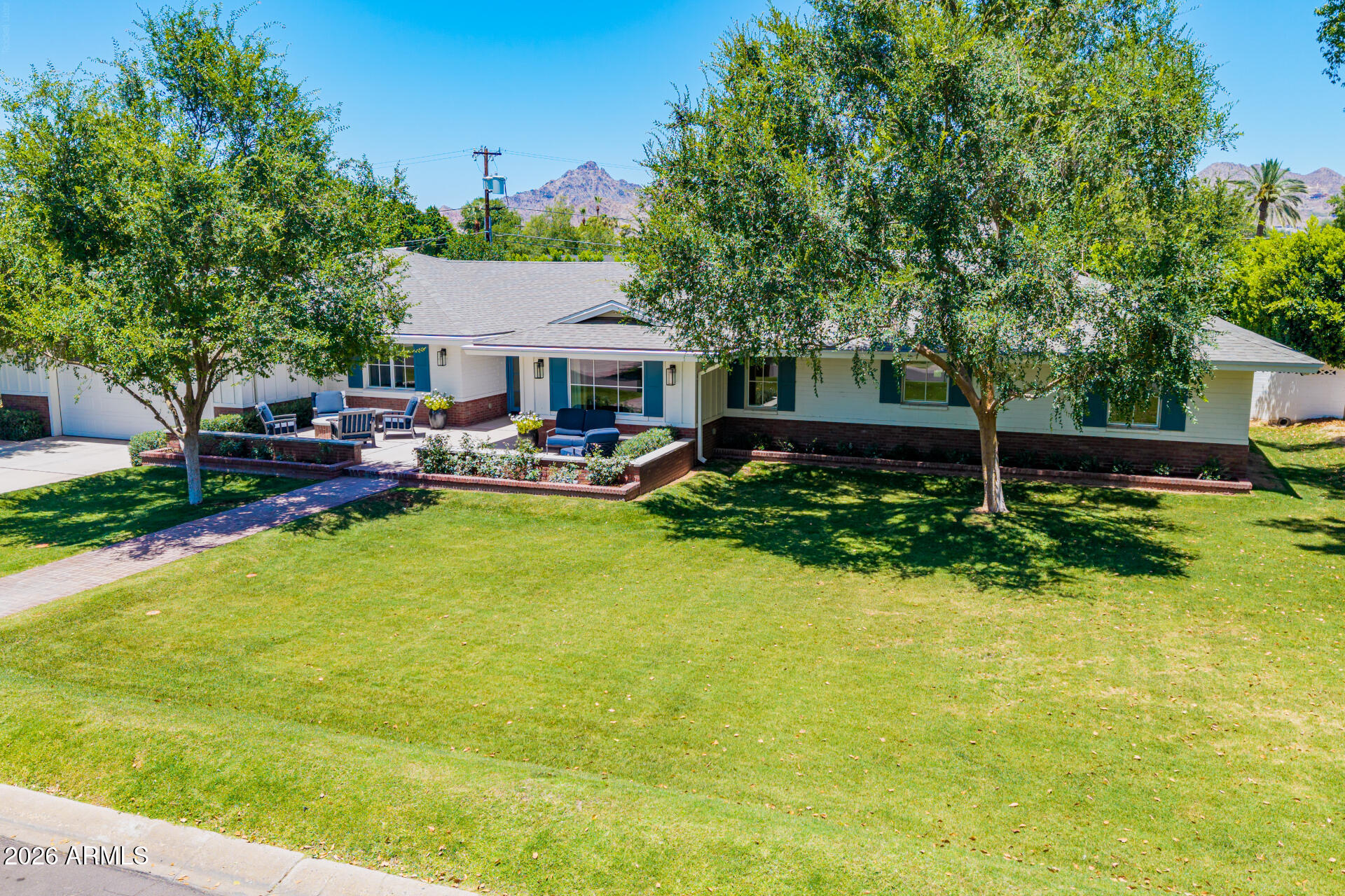CAMELBACK VILLA 2 - Residential