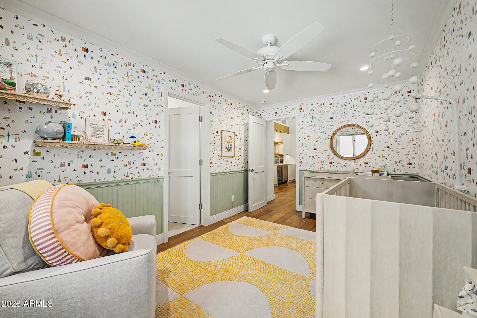 CAMELBACK VILLA 2 - Residential