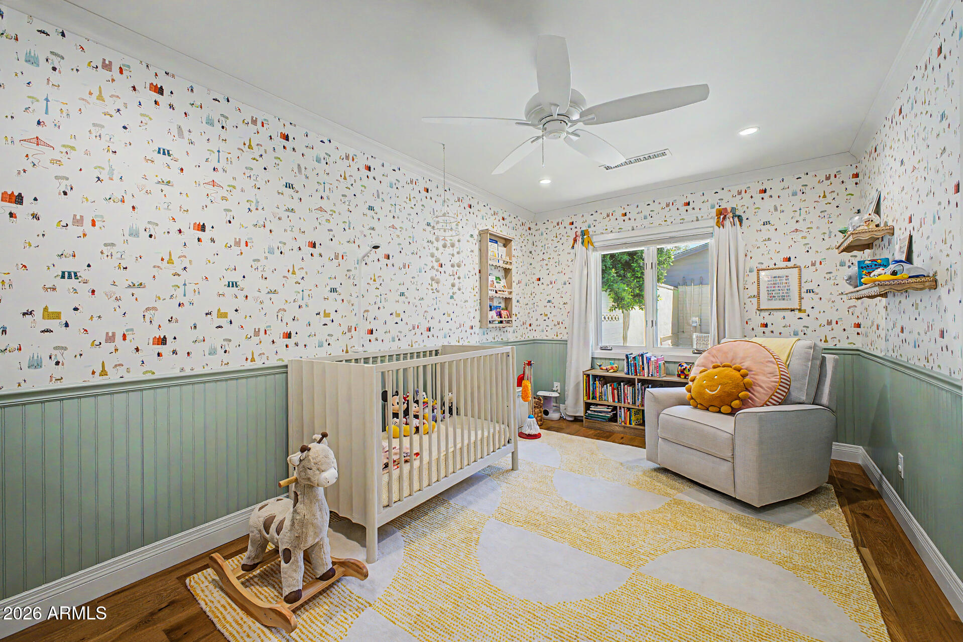 CAMELBACK VILLA 2 - Residential