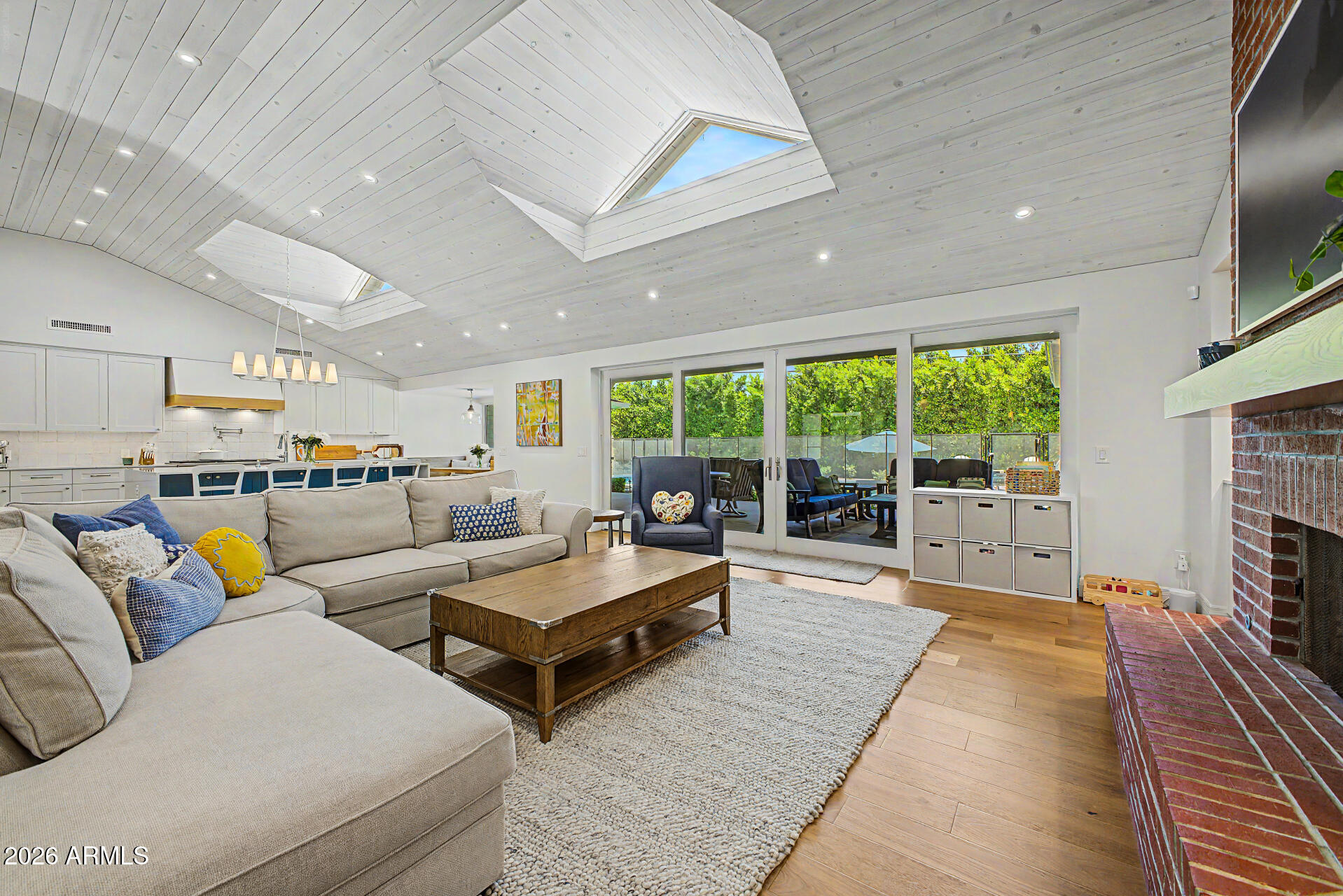 CAMELBACK VILLA 2 - Residential