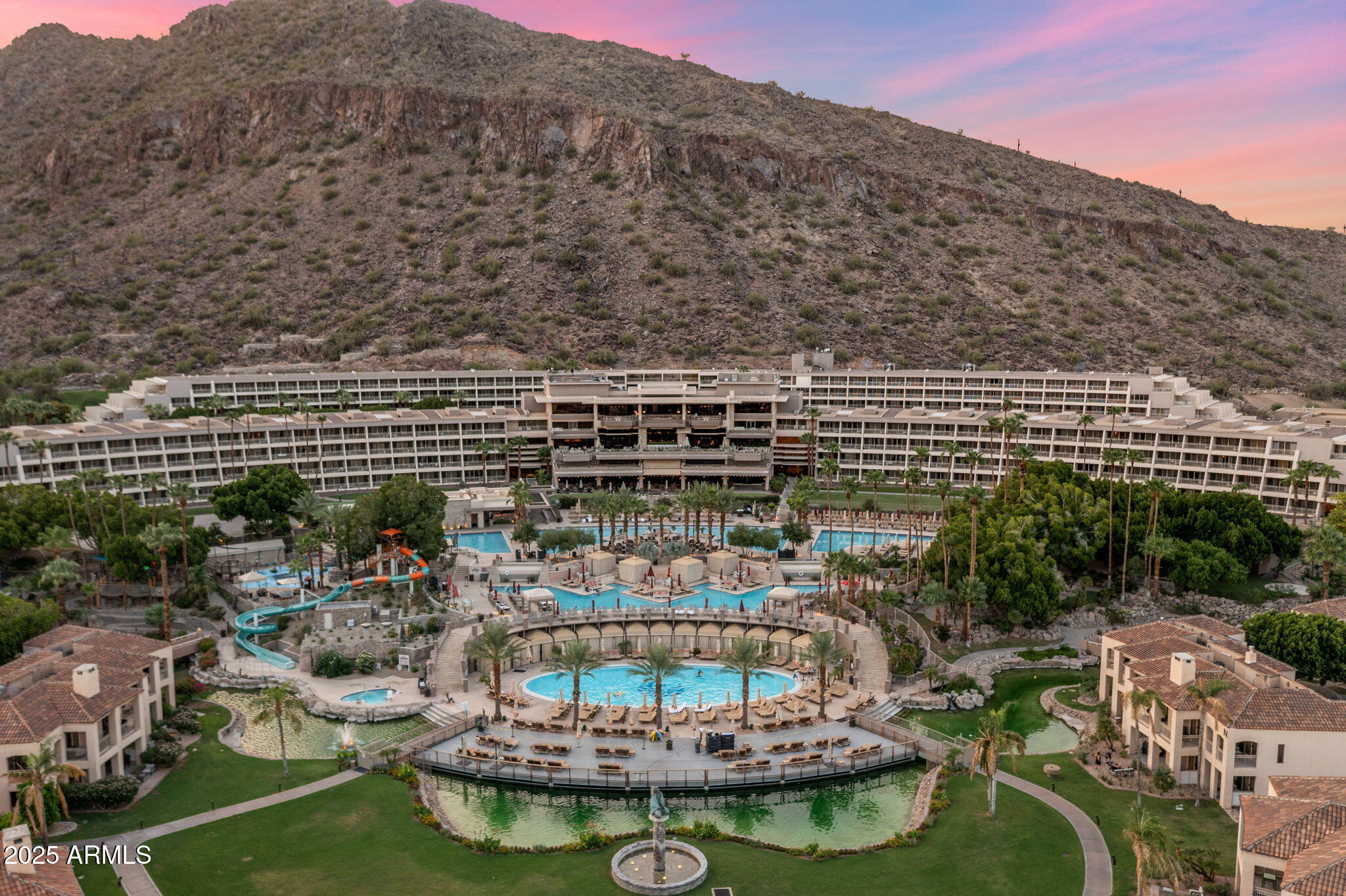 PHOENICIAN CANYON RESIDENCES - Residential