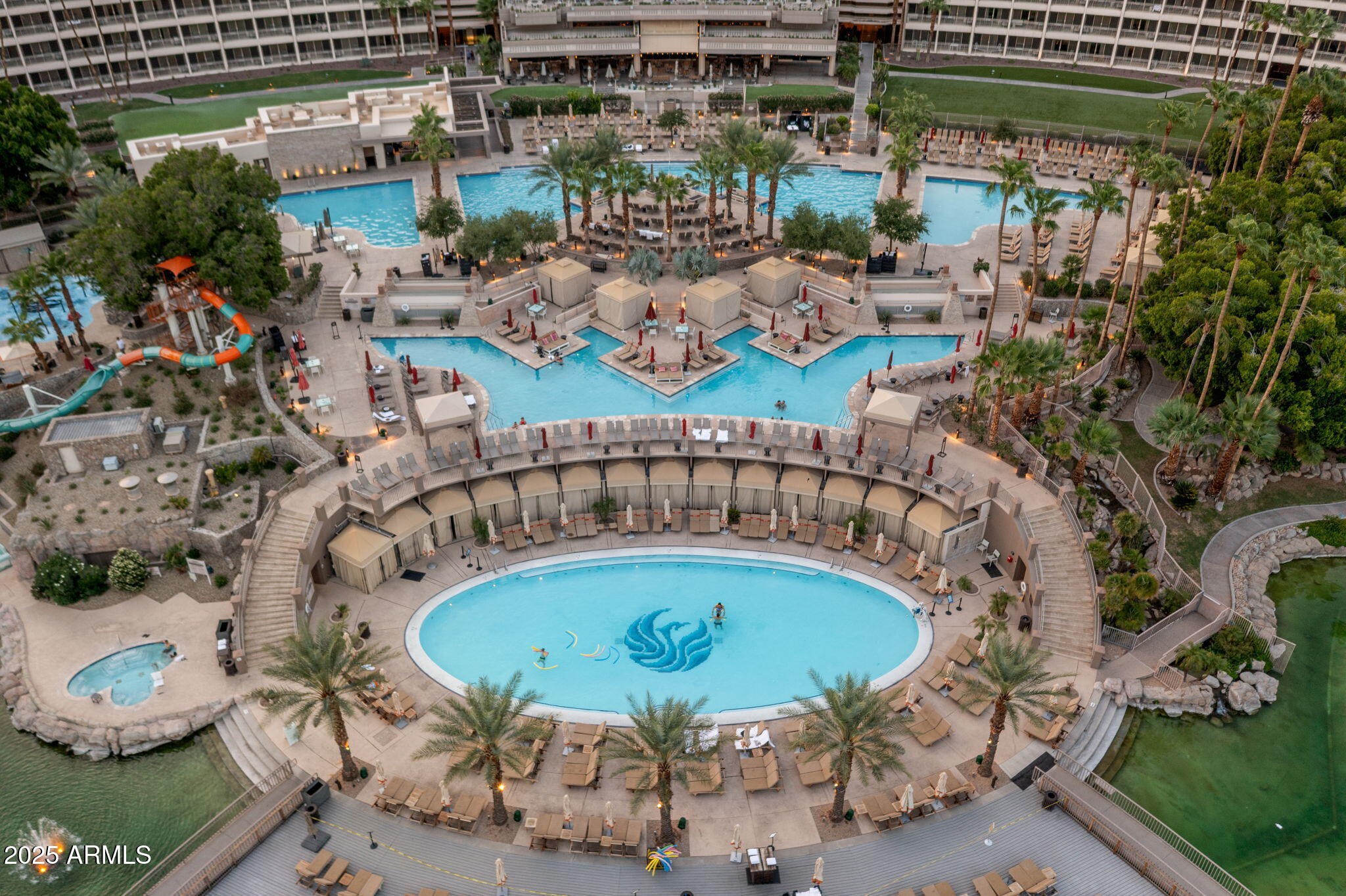 PHOENICIAN CANYON RESIDENCES - Residential