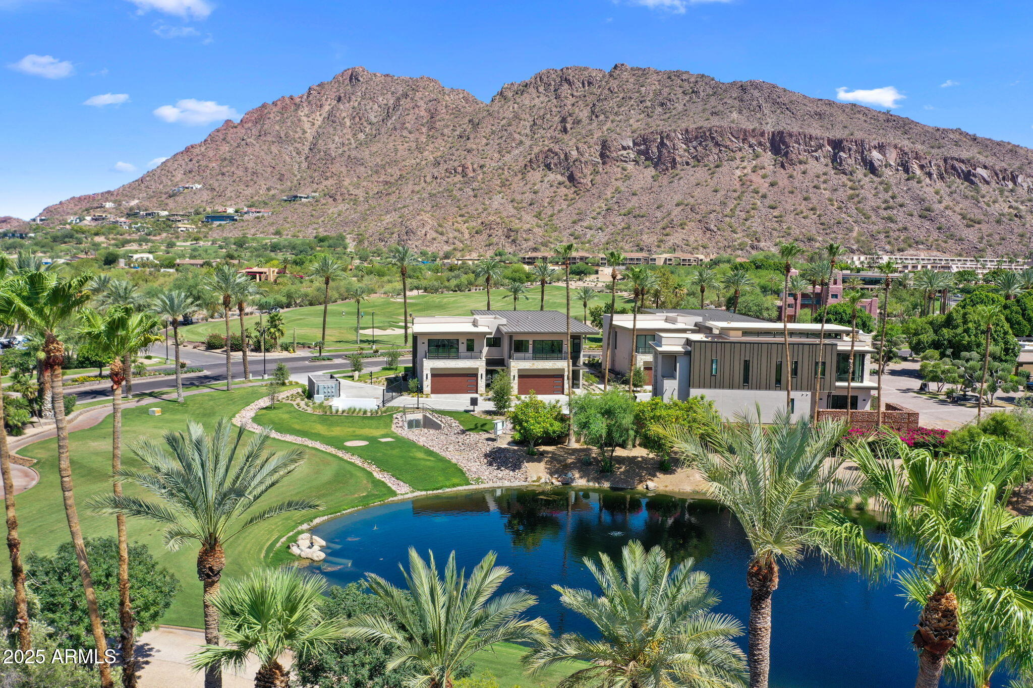 PHOENICIAN CANYON RESIDENCES - Residential