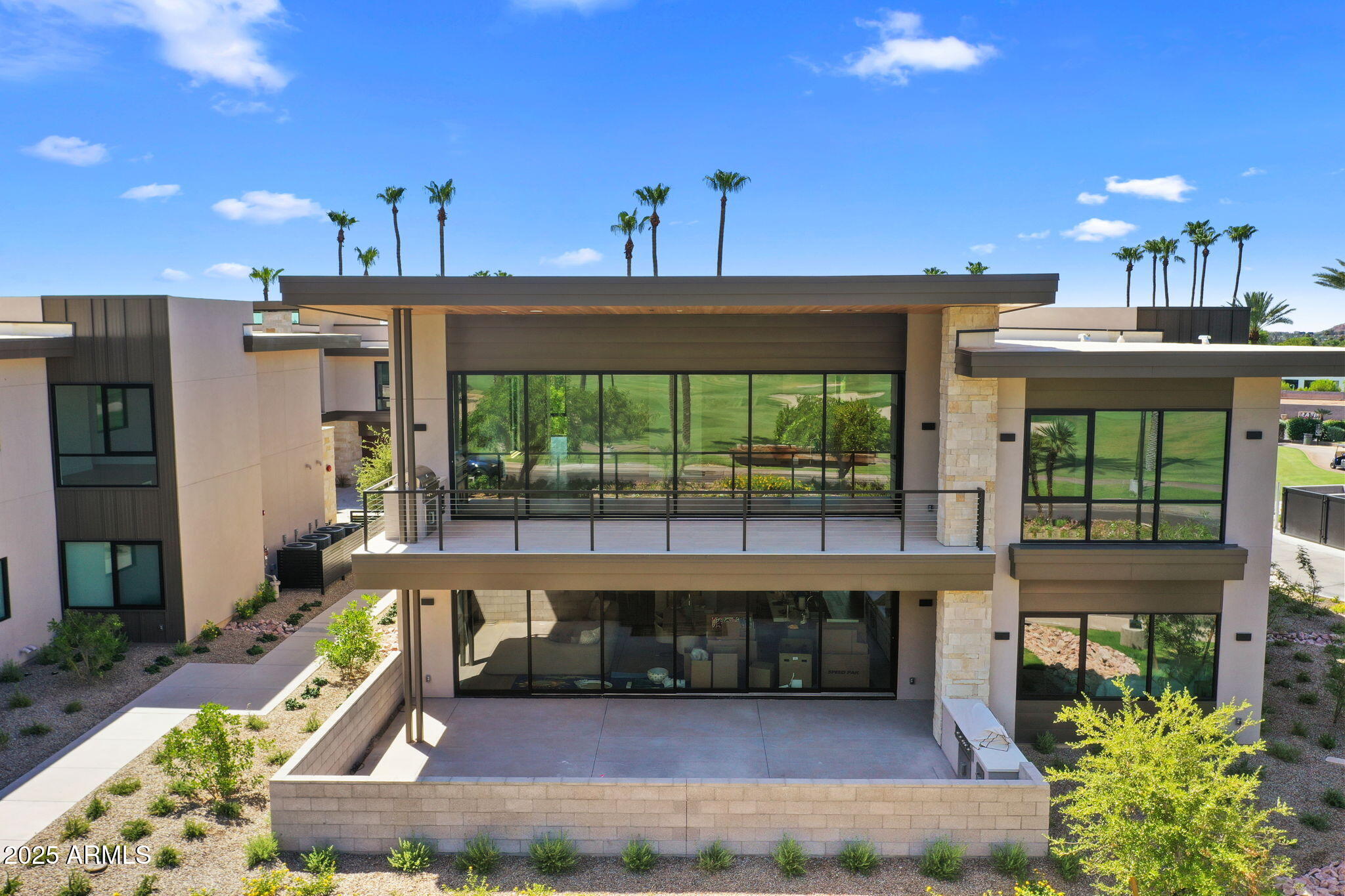 PHOENICIAN CANYON RESIDENCES - Residential