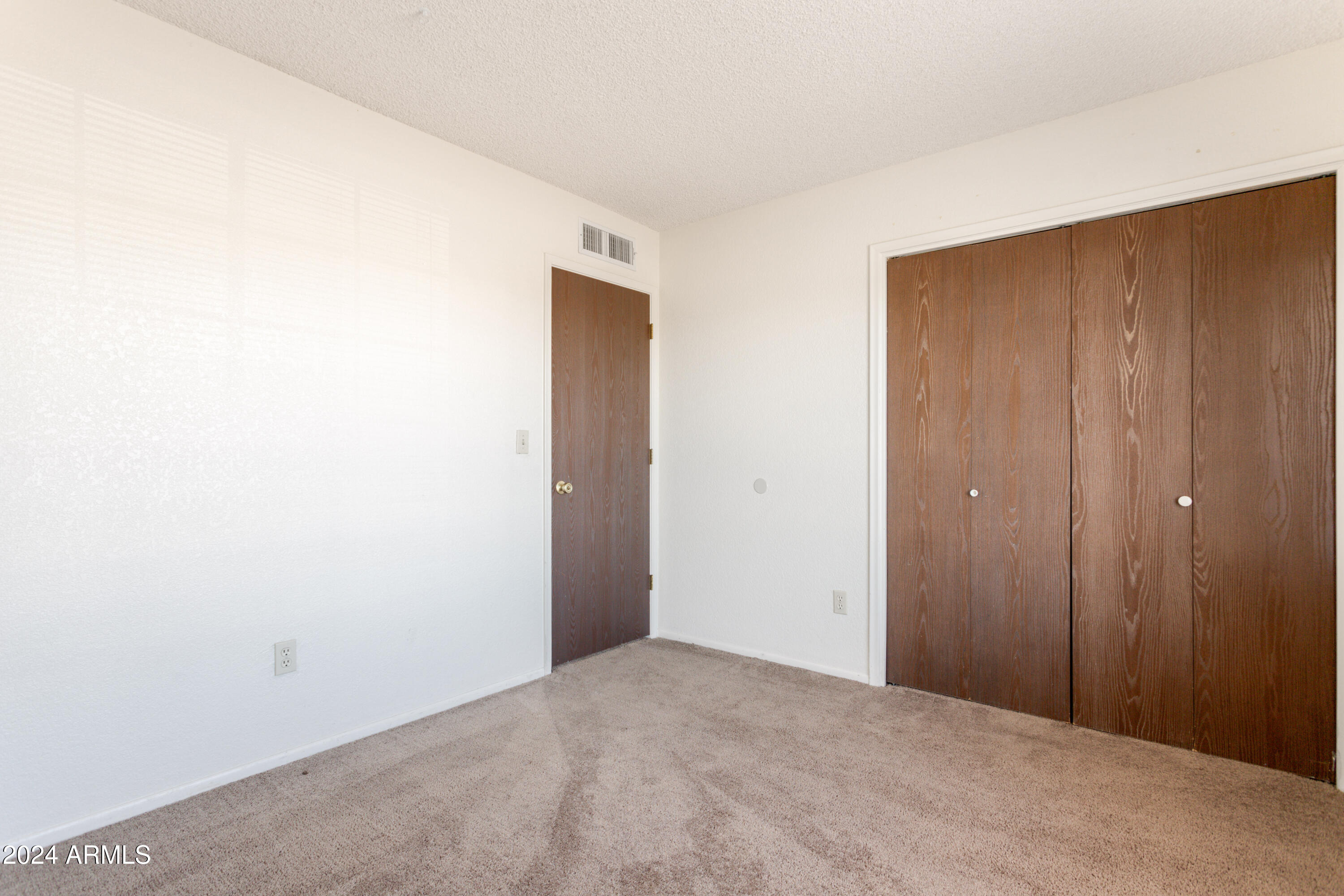 SUMMIT MEADOWS - Residential