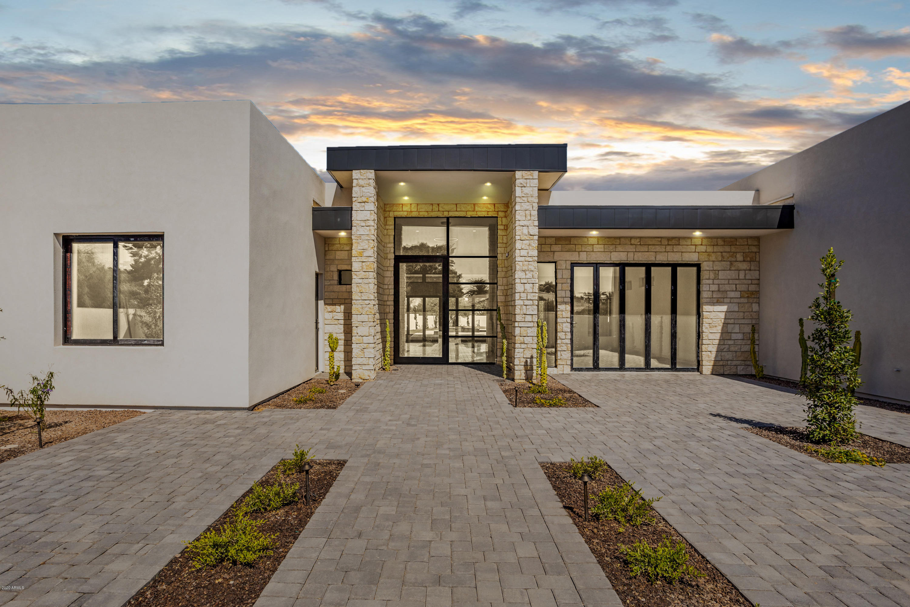 Paradise Valley - Residential