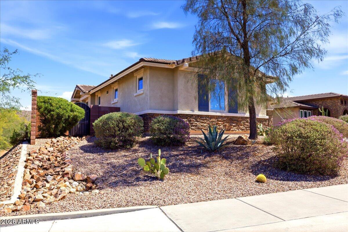 Golden Barrel Place At Dove Mountain - Residential