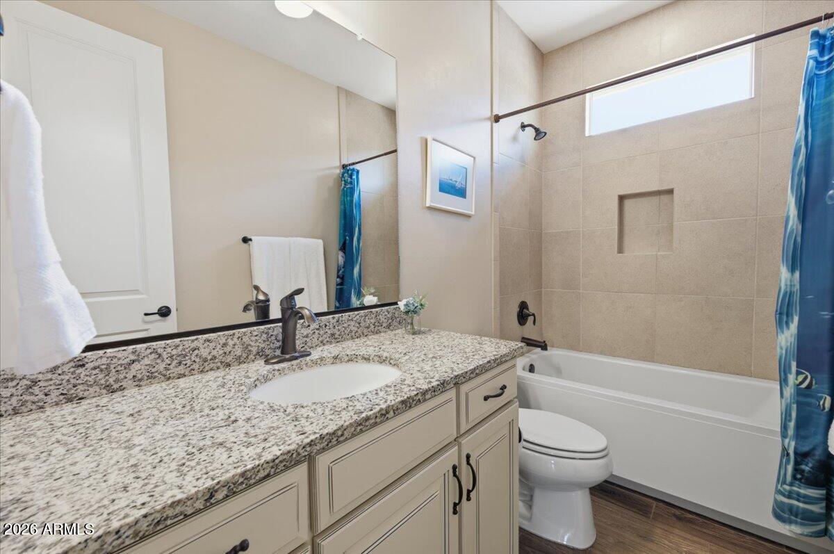 Golden Barrel Place At Dove Mountain - Residential