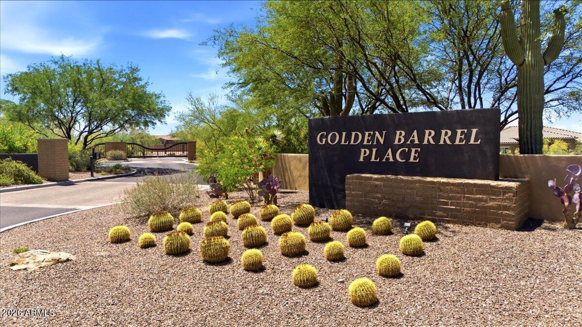 Golden Barrel Place At Dove Mountain - Residential