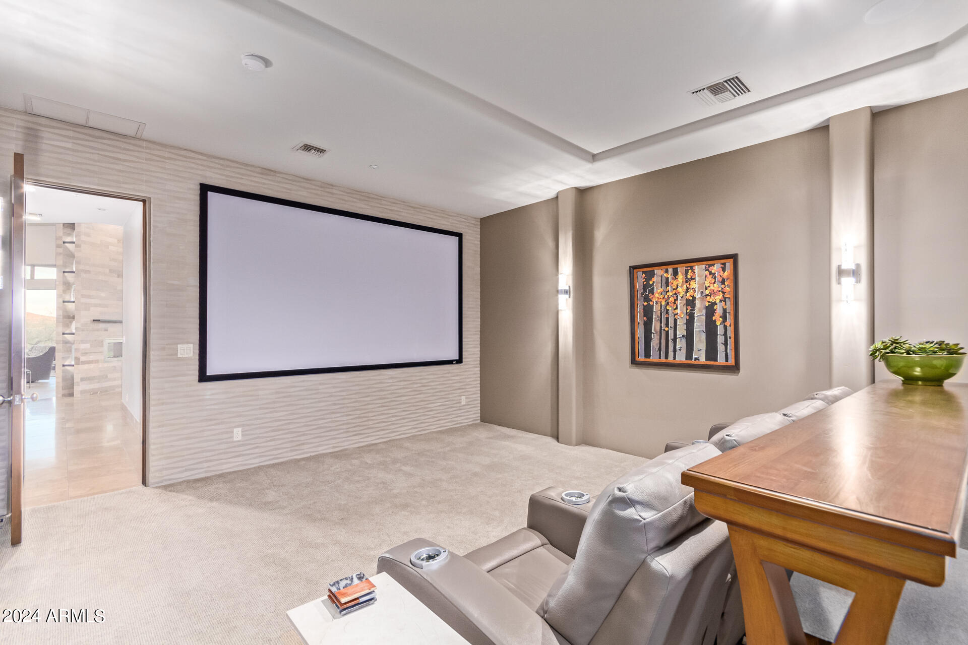 PINNACLE CANYON - Residential