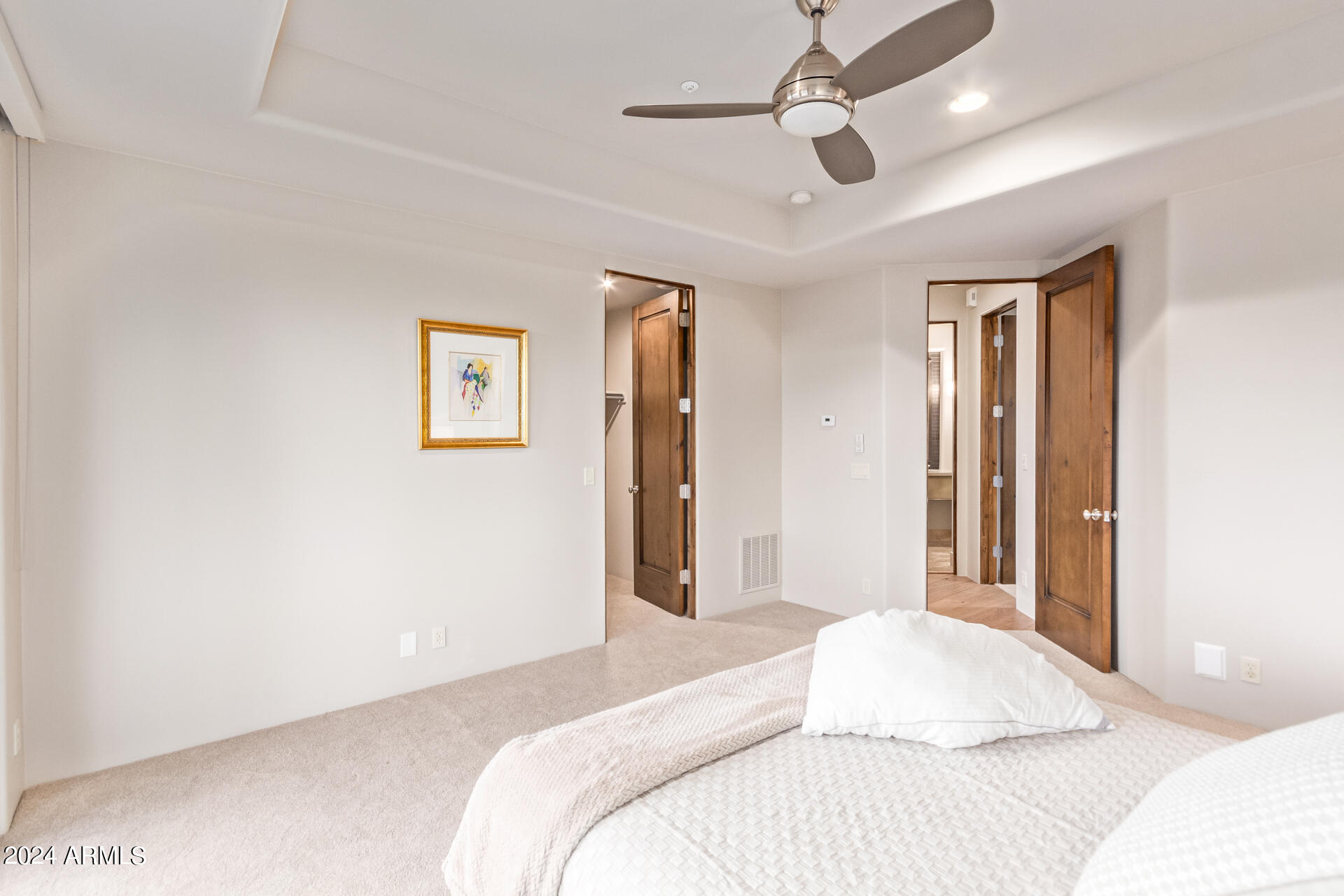 PINNACLE CANYON - Residential