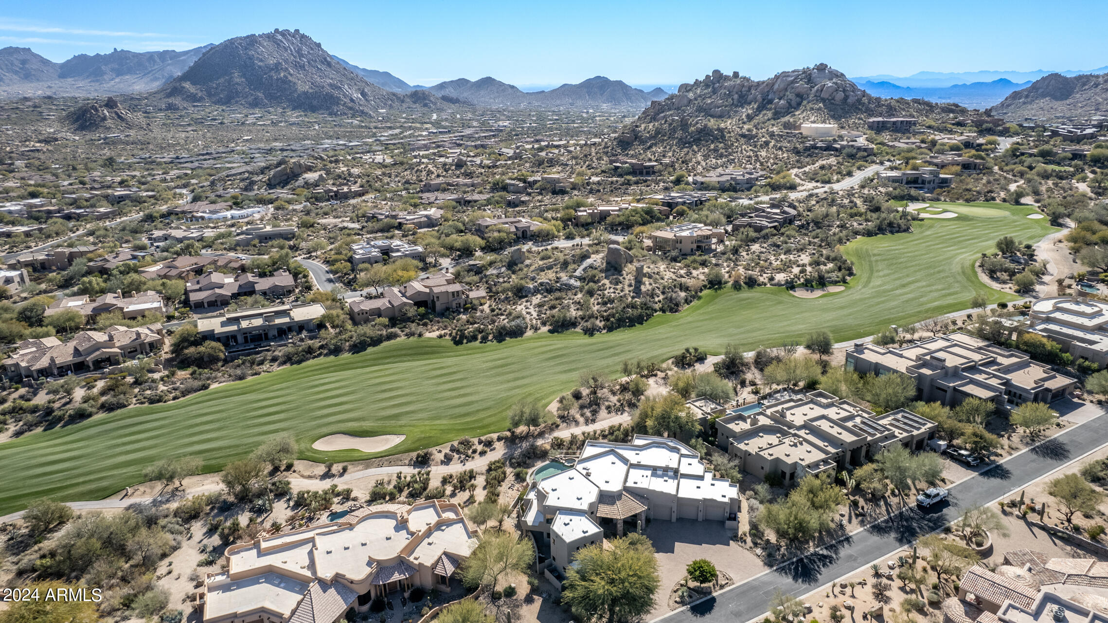 PINNACLE CANYON - Residential