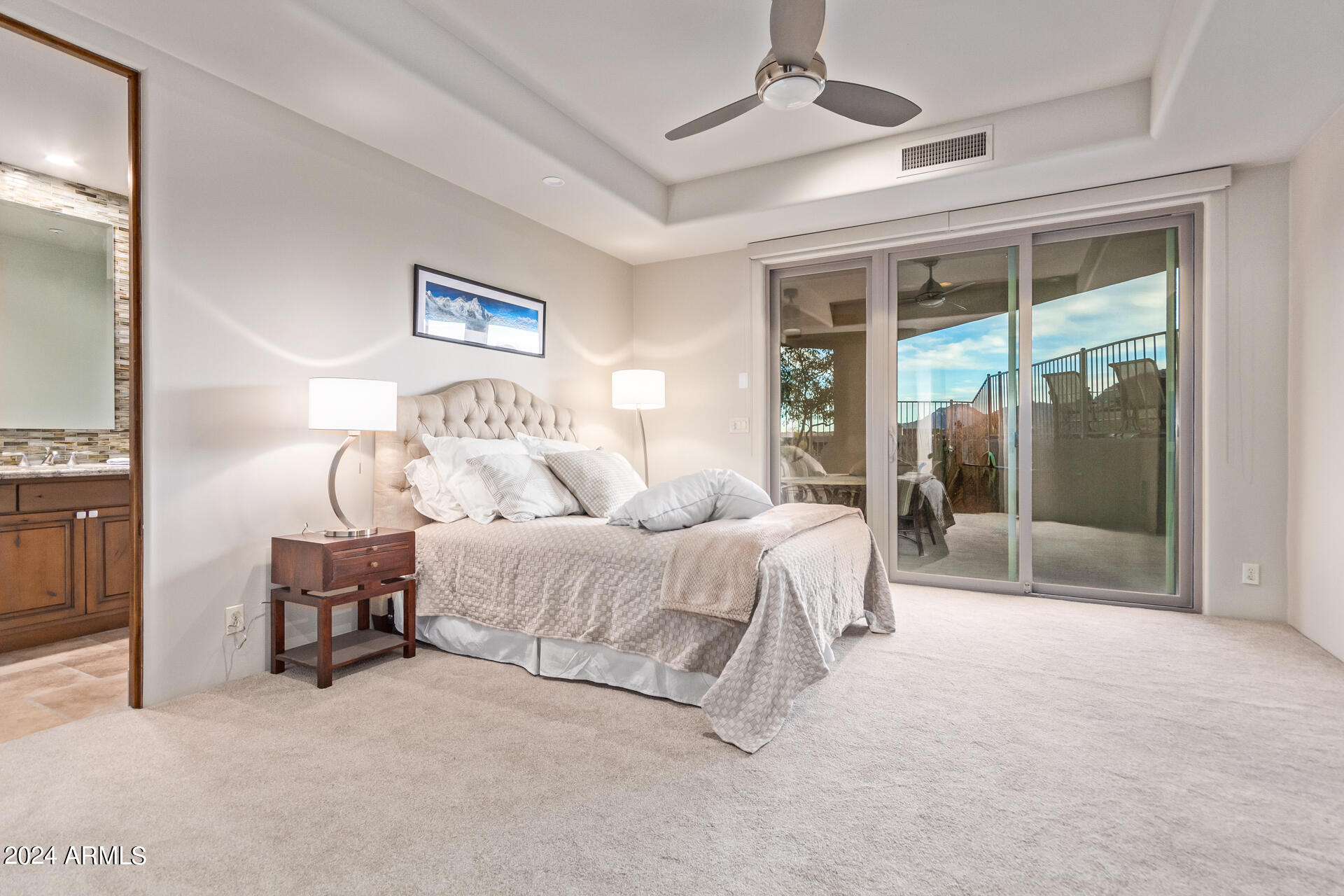 PINNACLE CANYON - Residential