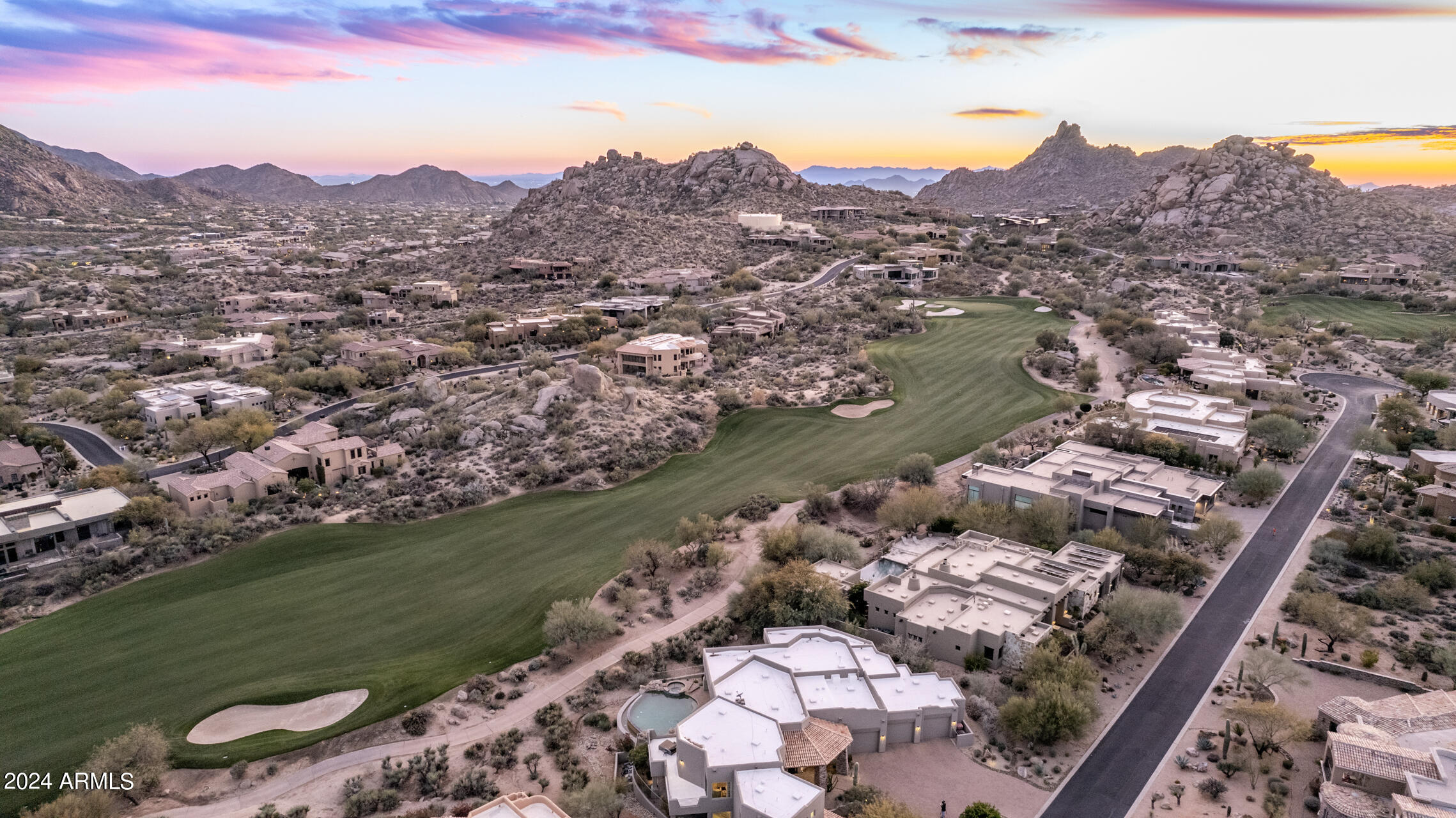 PINNACLE CANYON - Residential