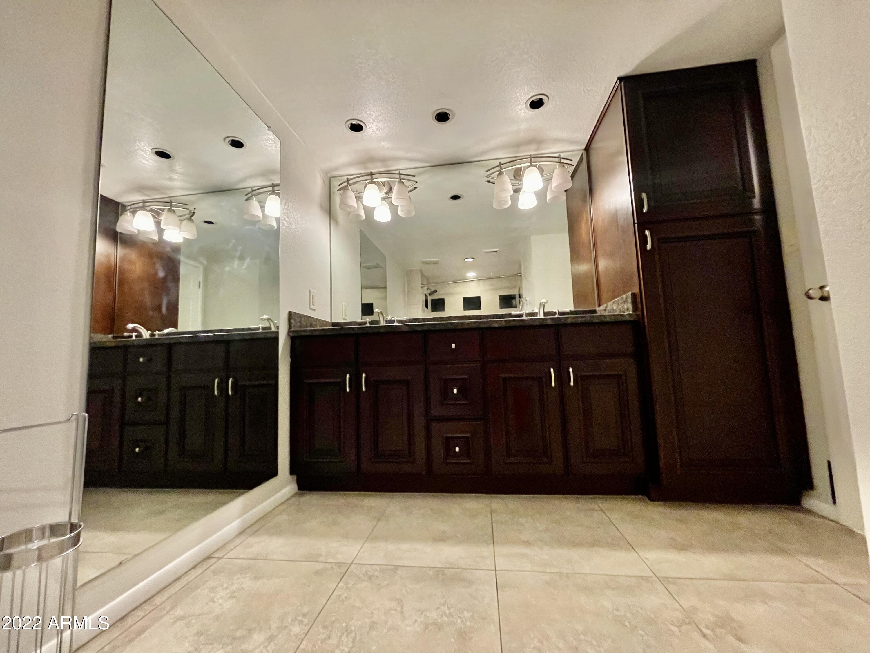 ANASAZI VILLAGE CONDOMINIUMS - Residential Lease