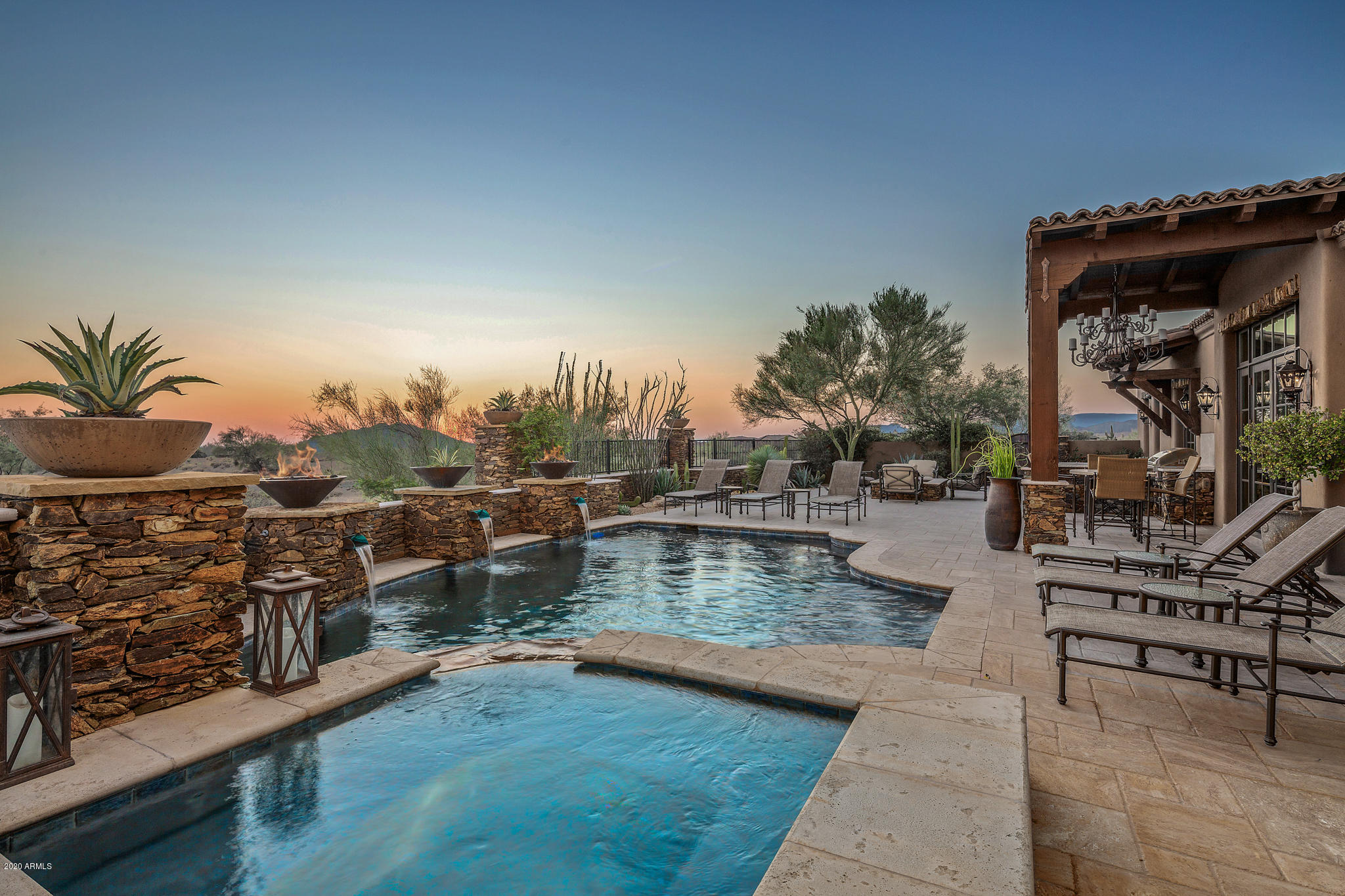 Mirabel Club - Residential