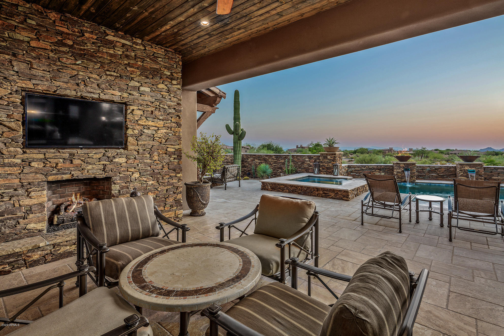 Mirabel Club - Residential