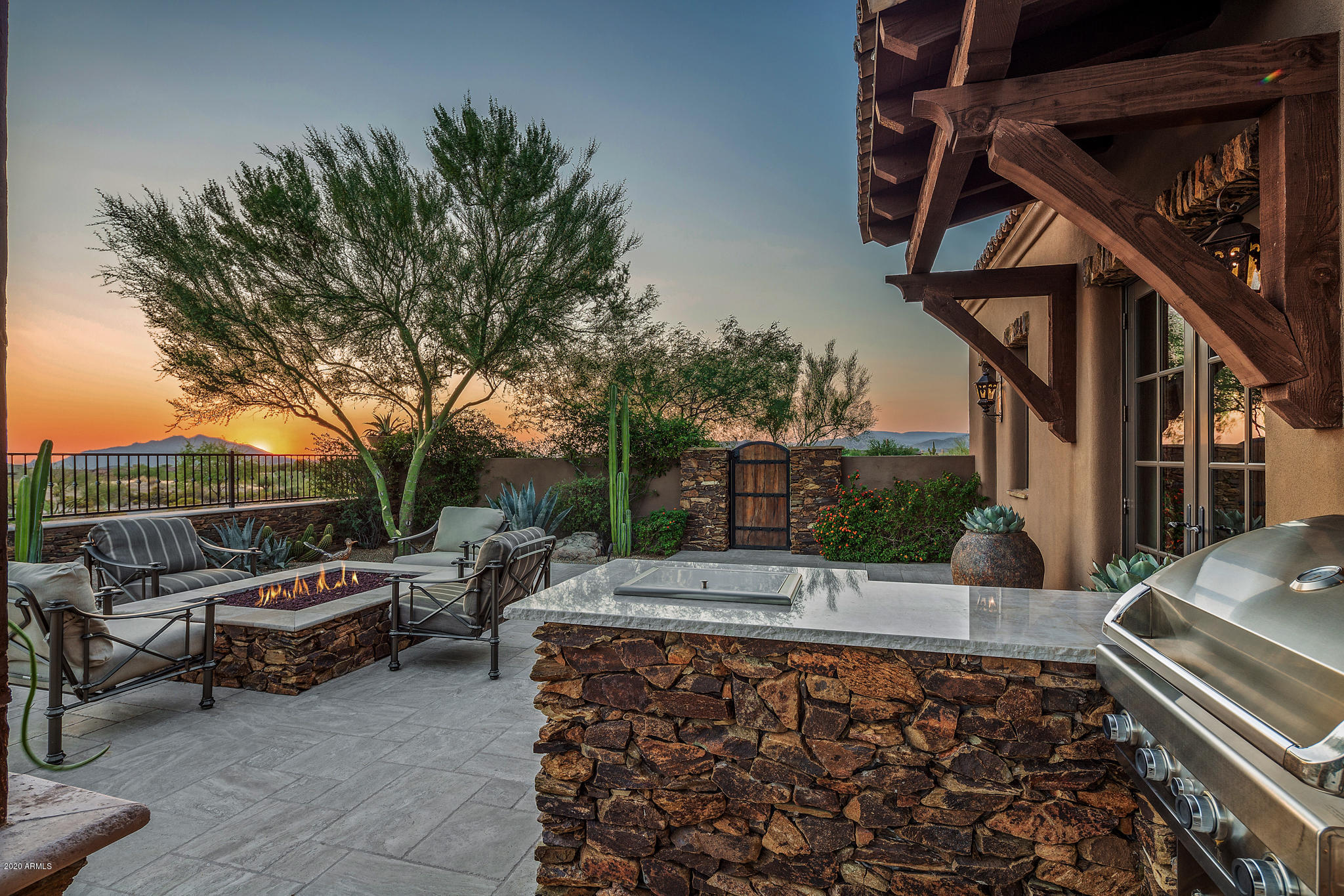 Mirabel Club - Residential