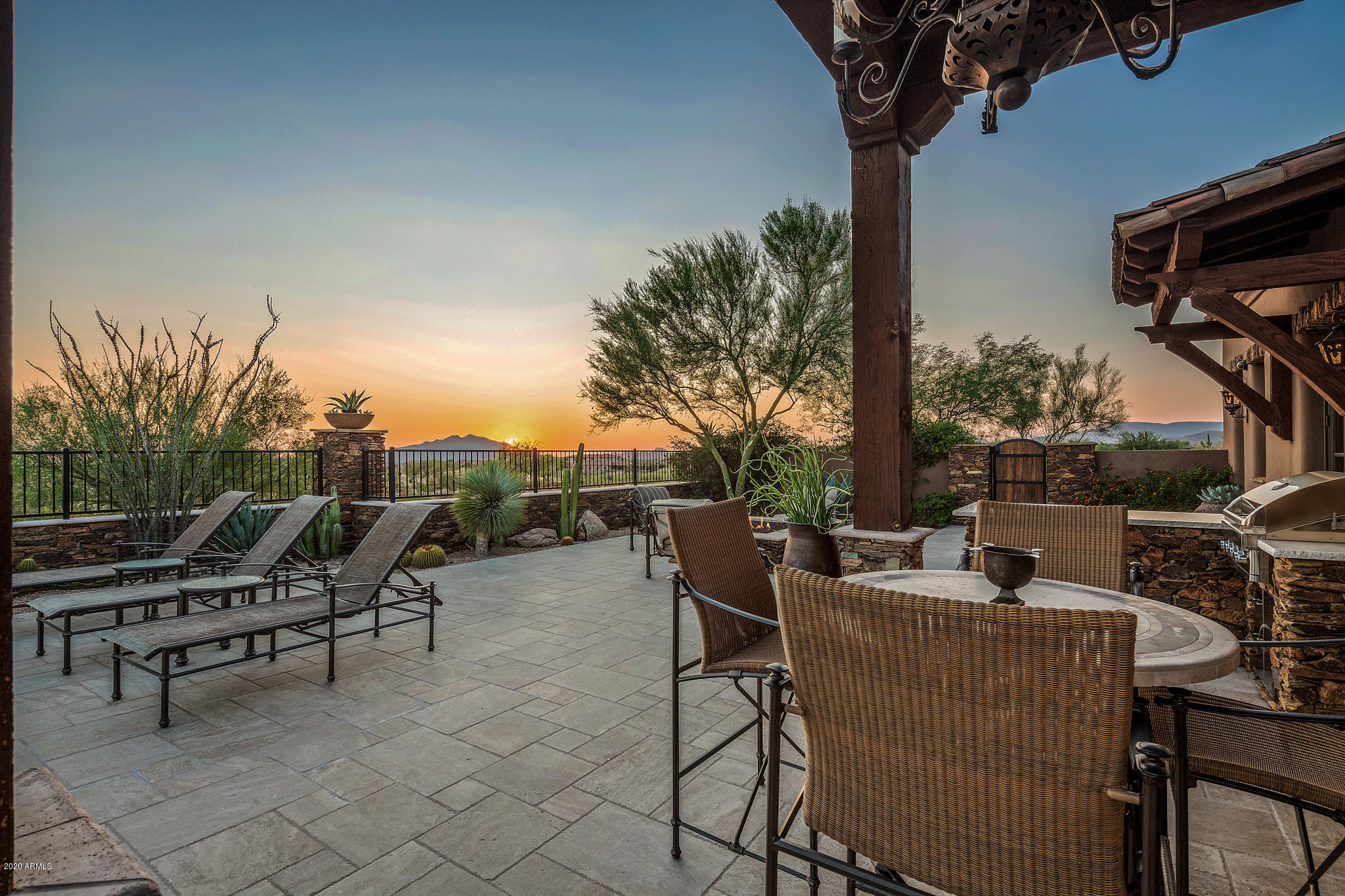 Mirabel Club - Residential