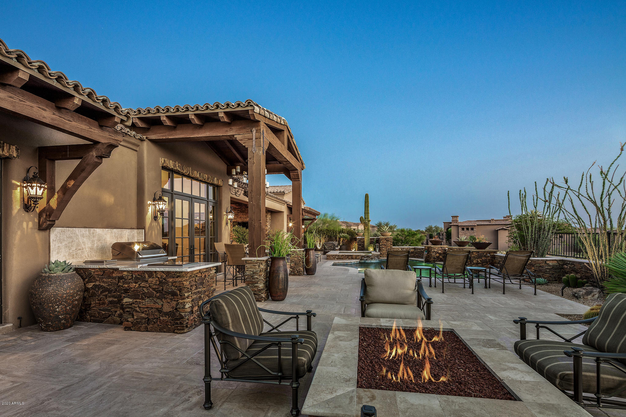 Mirabel Club - Residential