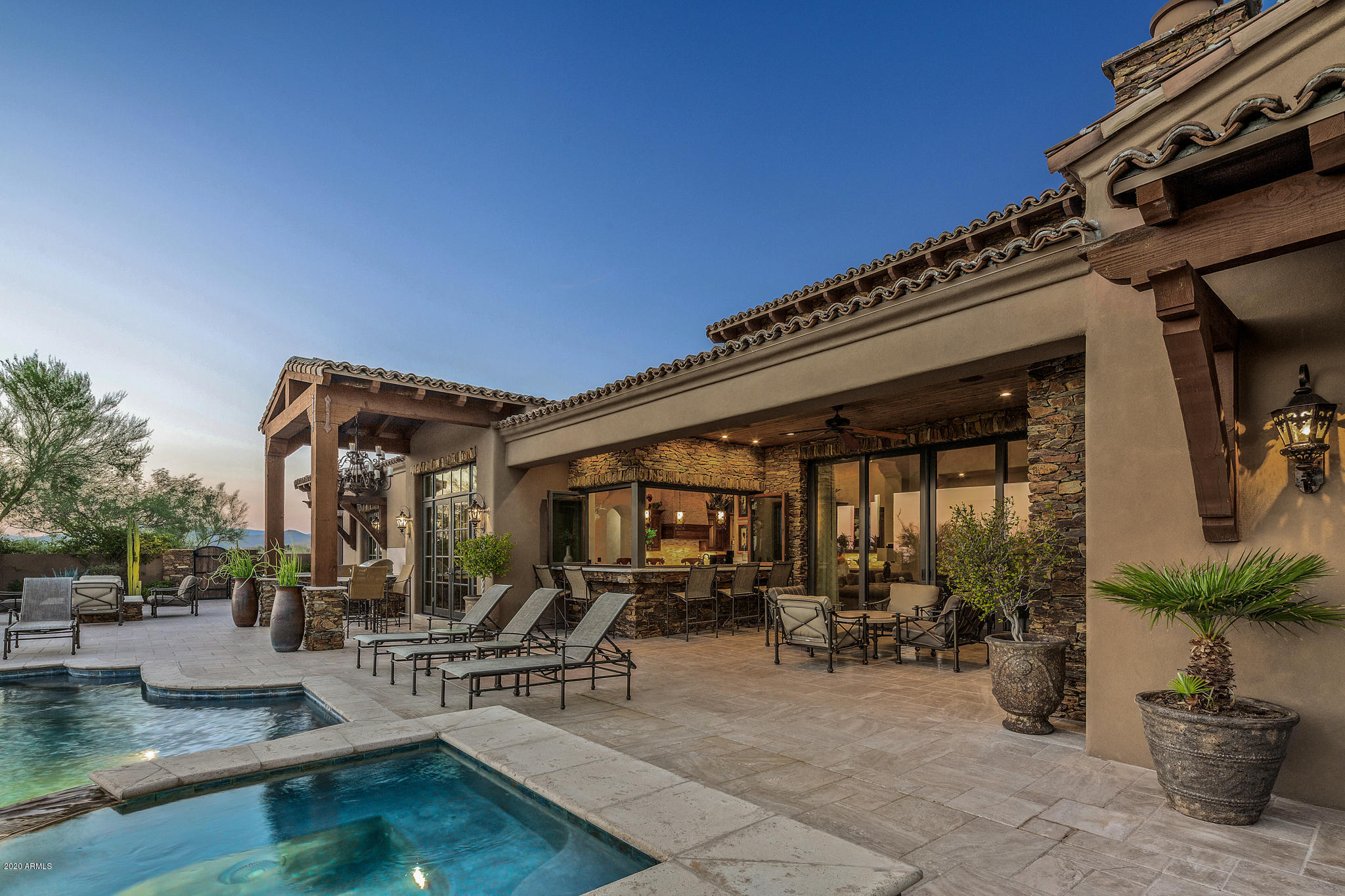 Mirabel Club - Residential