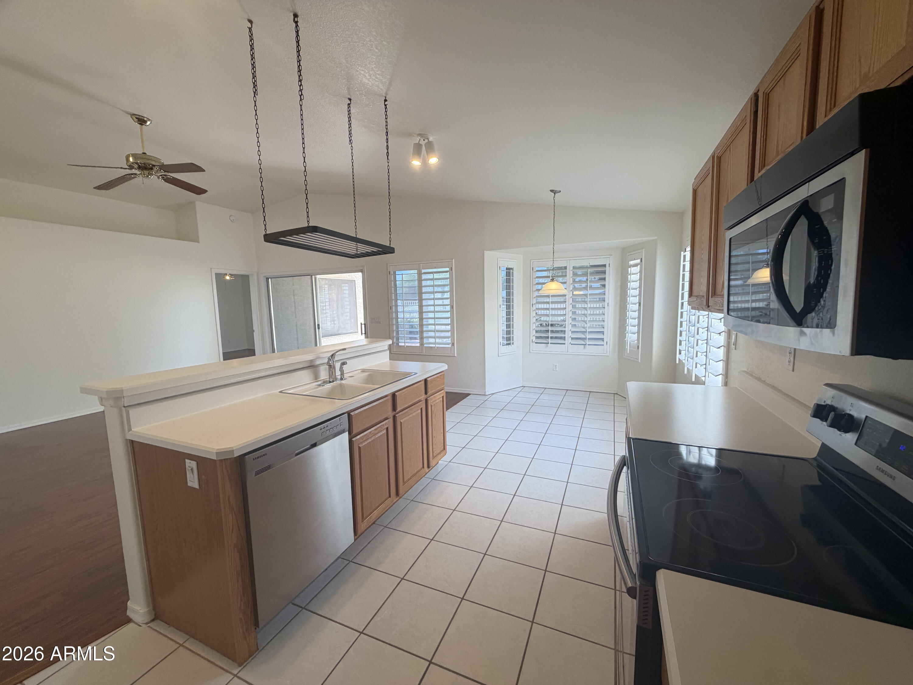 CENTER COURT AT AHWATUKEE - Residential Lease