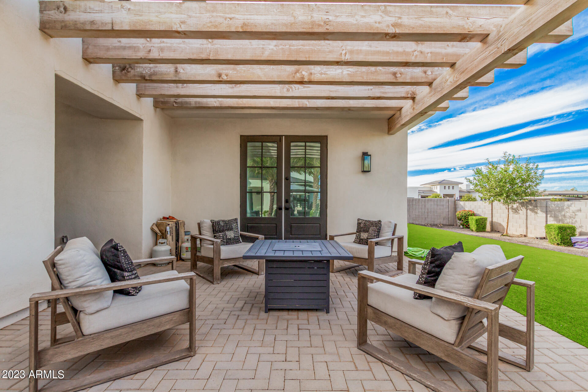 QUEEN CREEK EQUESTRIAN ESTATES - Residential