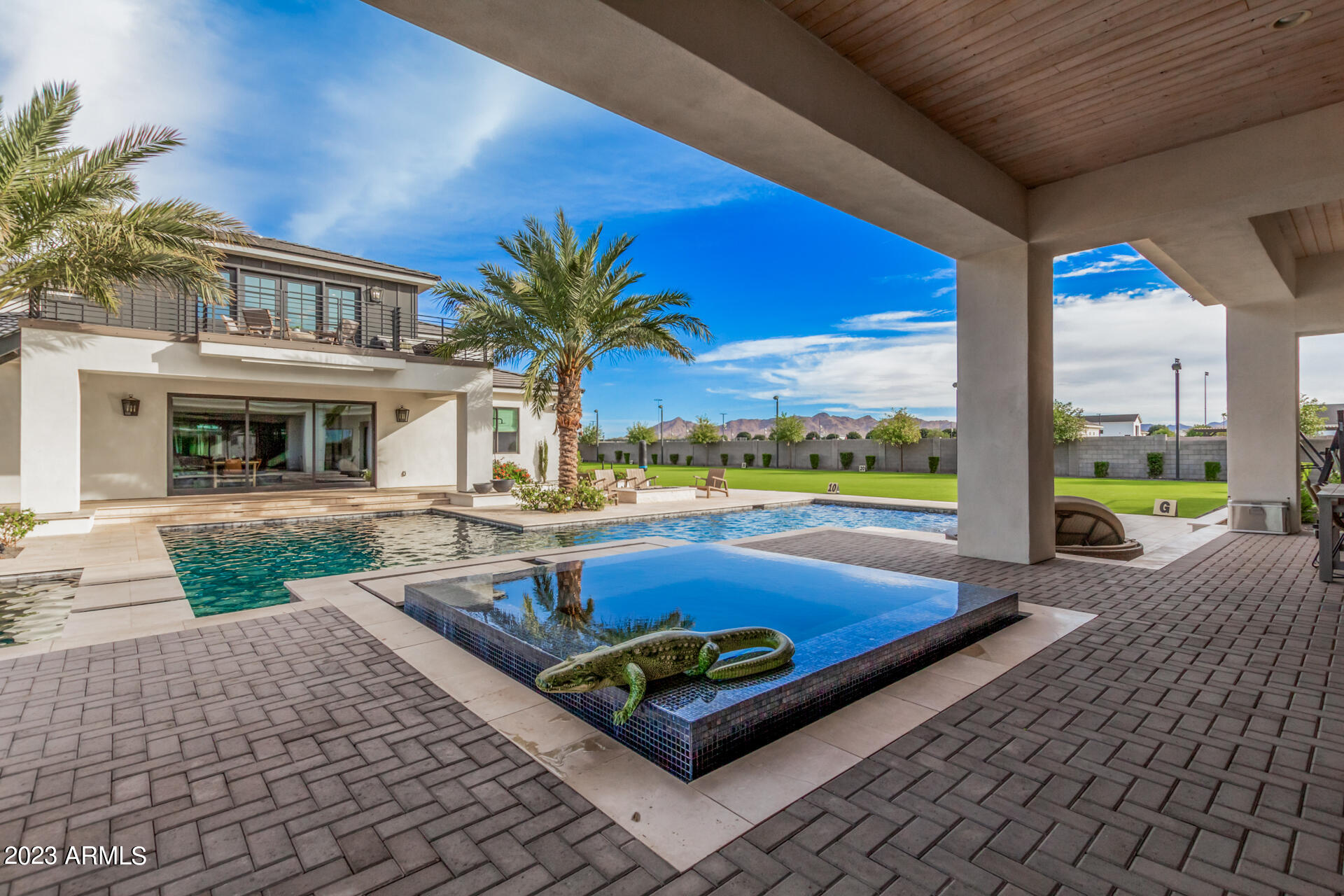 QUEEN CREEK EQUESTRIAN ESTATES - Residential