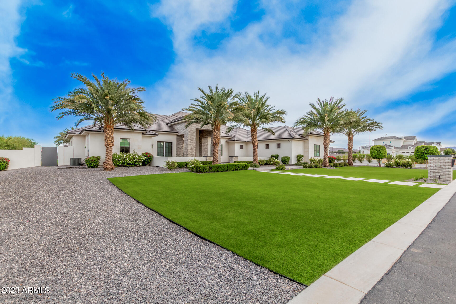 QUEEN CREEK EQUESTRIAN ESTATES - Residential