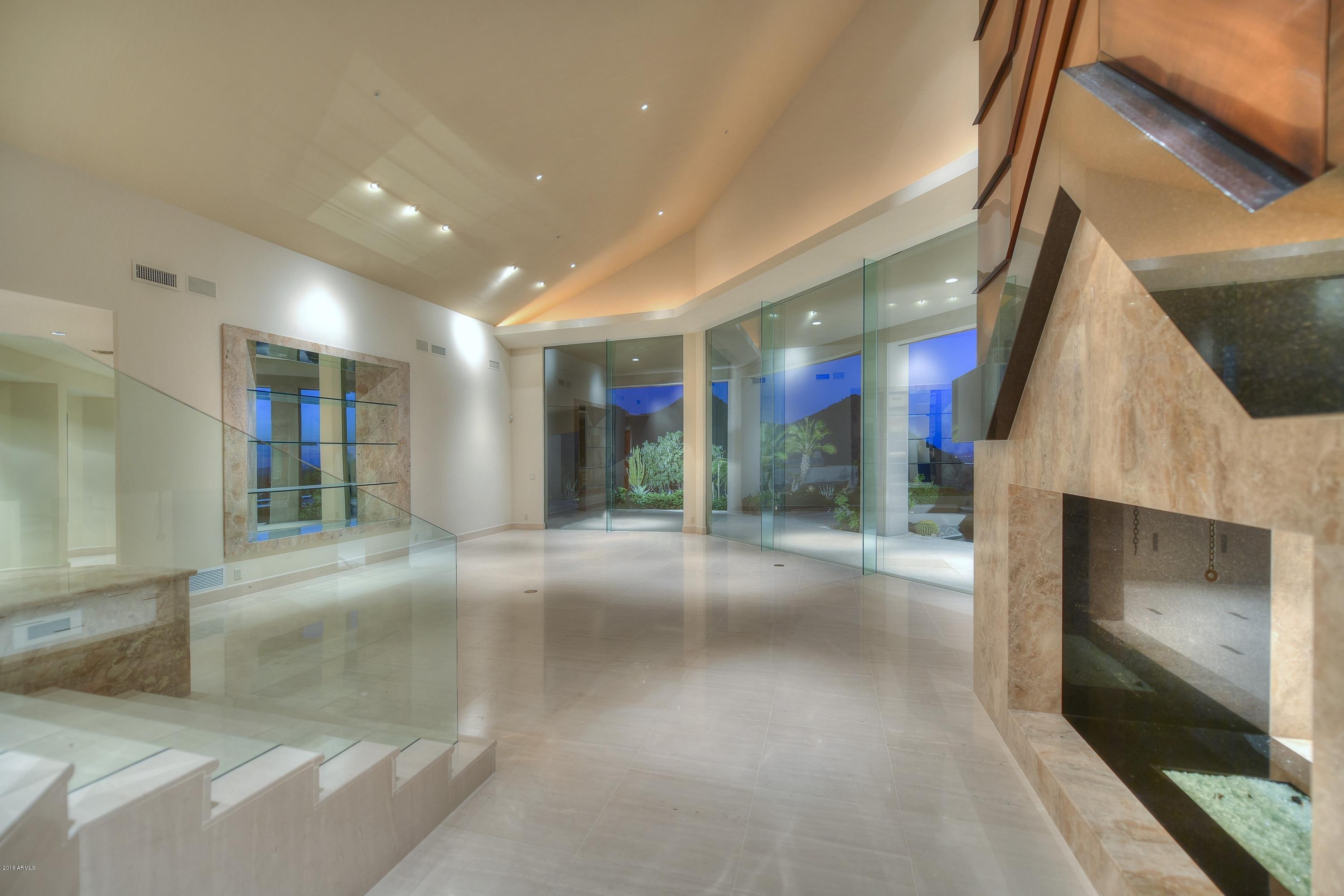CANYON HEIGHTS - Residential