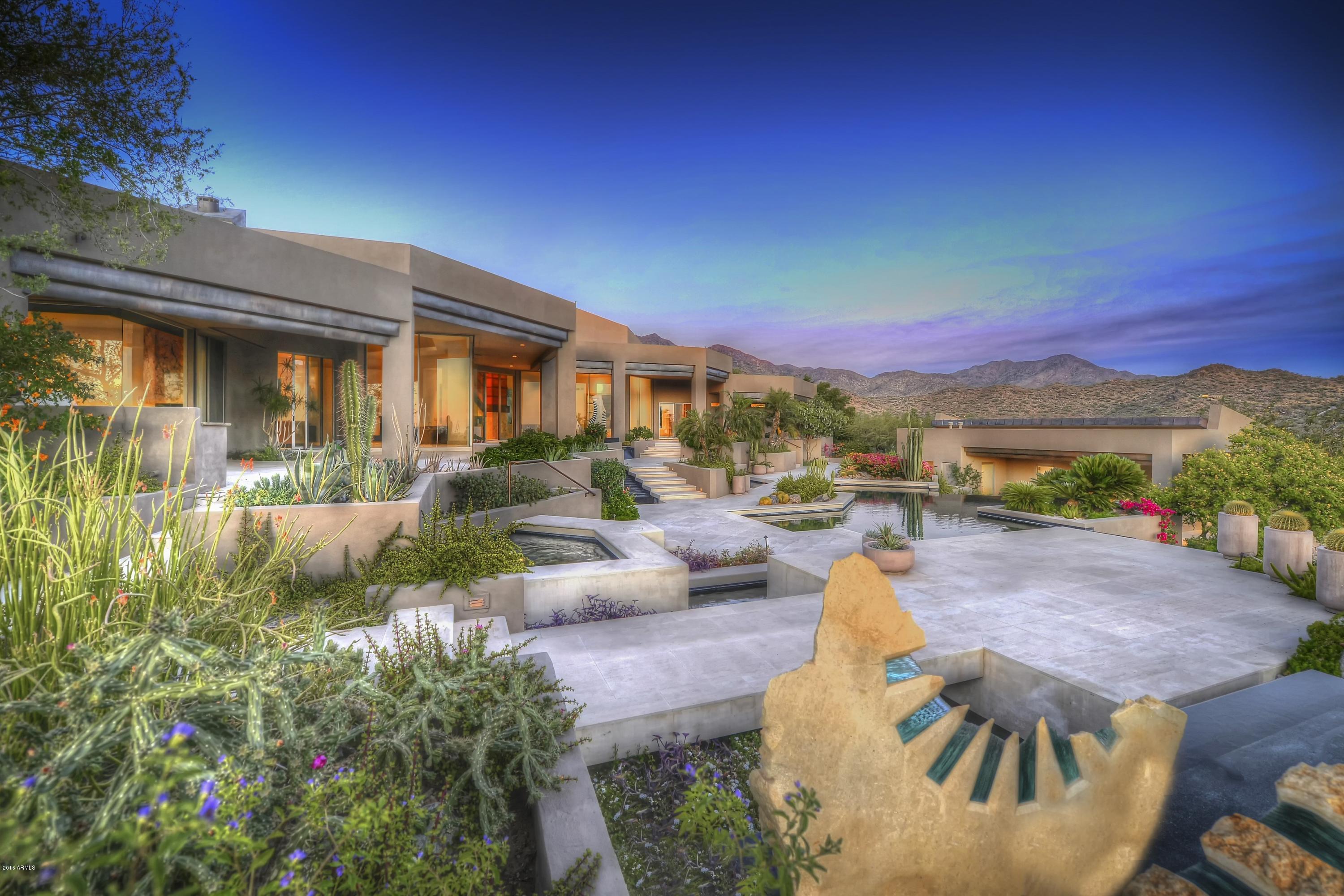 CANYON HEIGHTS - Residential