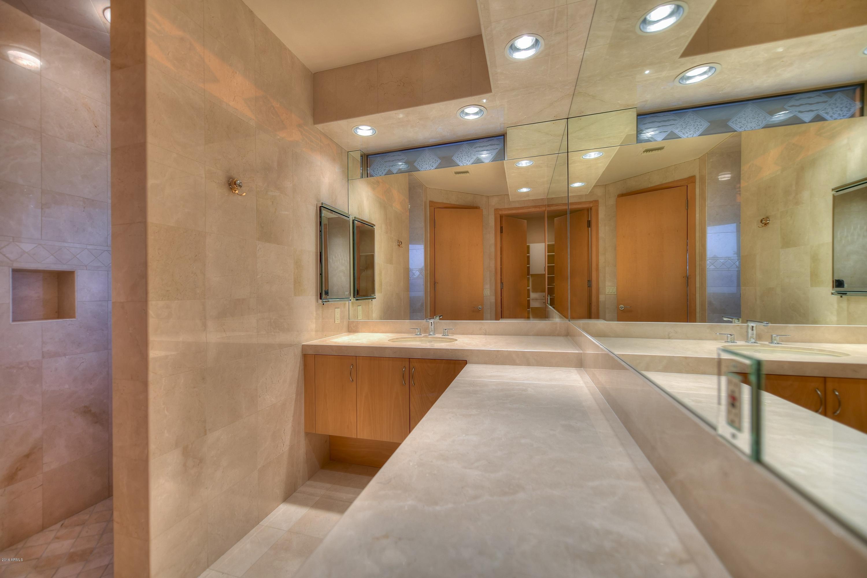 CANYON HEIGHTS - Residential