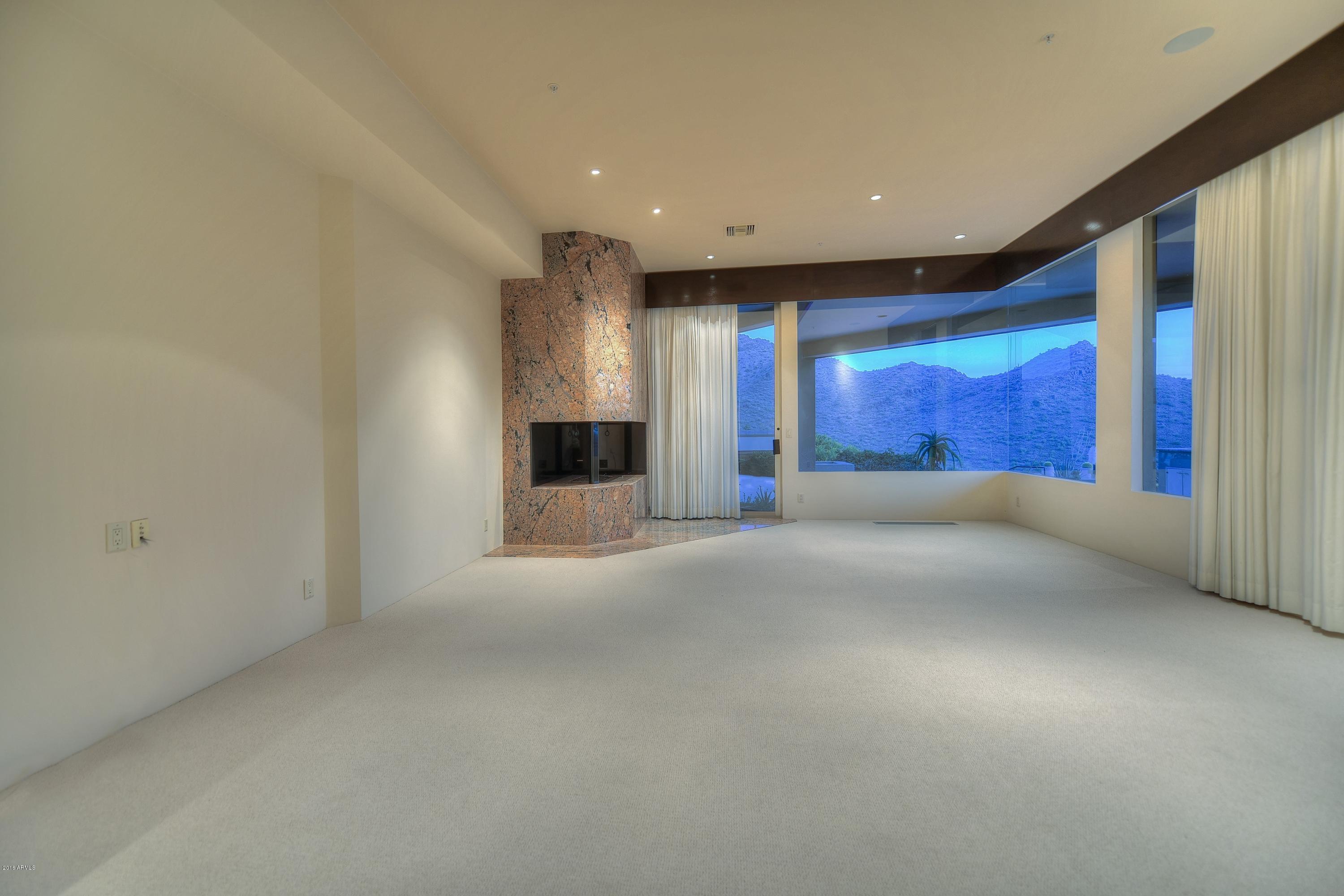 CANYON HEIGHTS - Residential