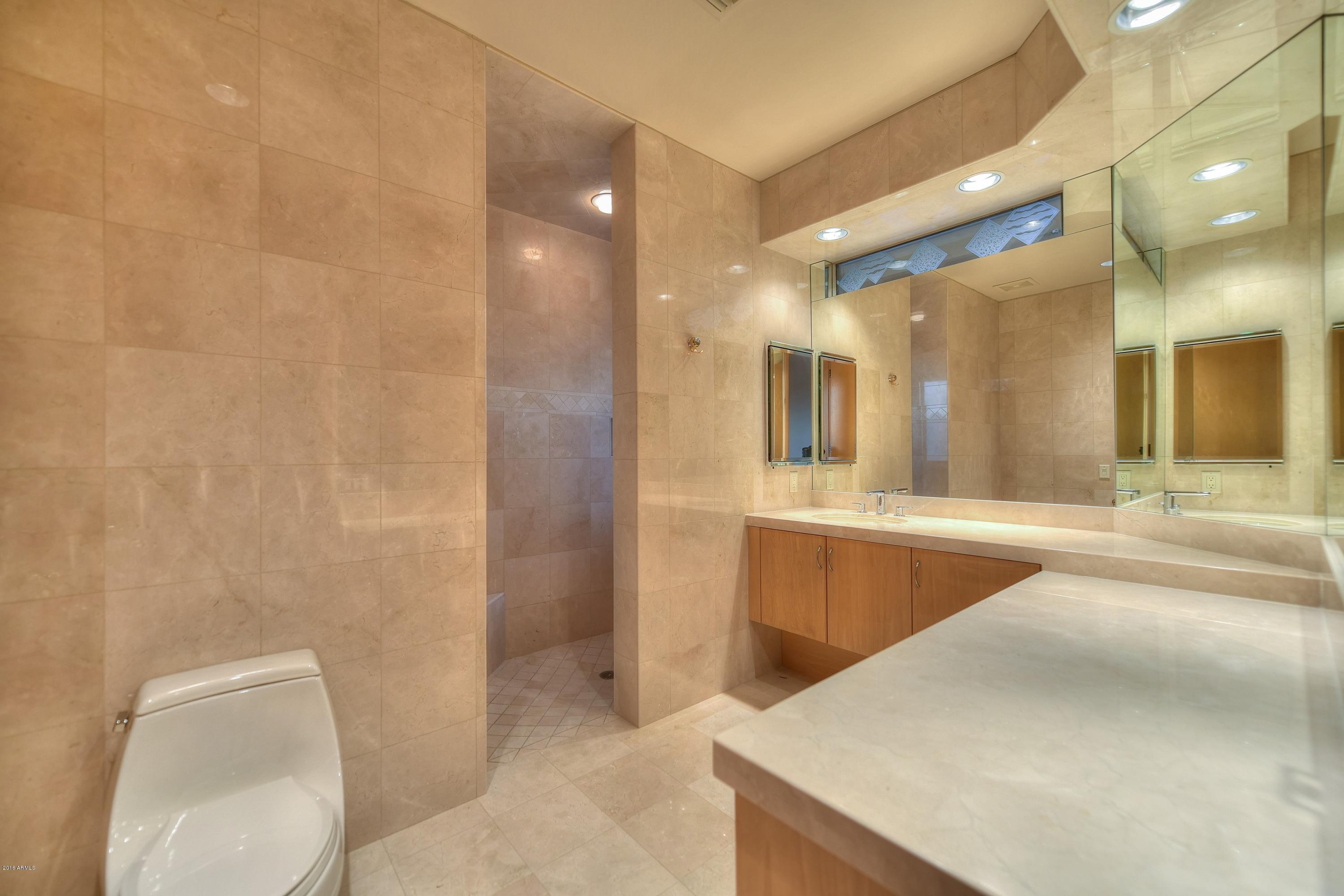 CANYON HEIGHTS - Residential