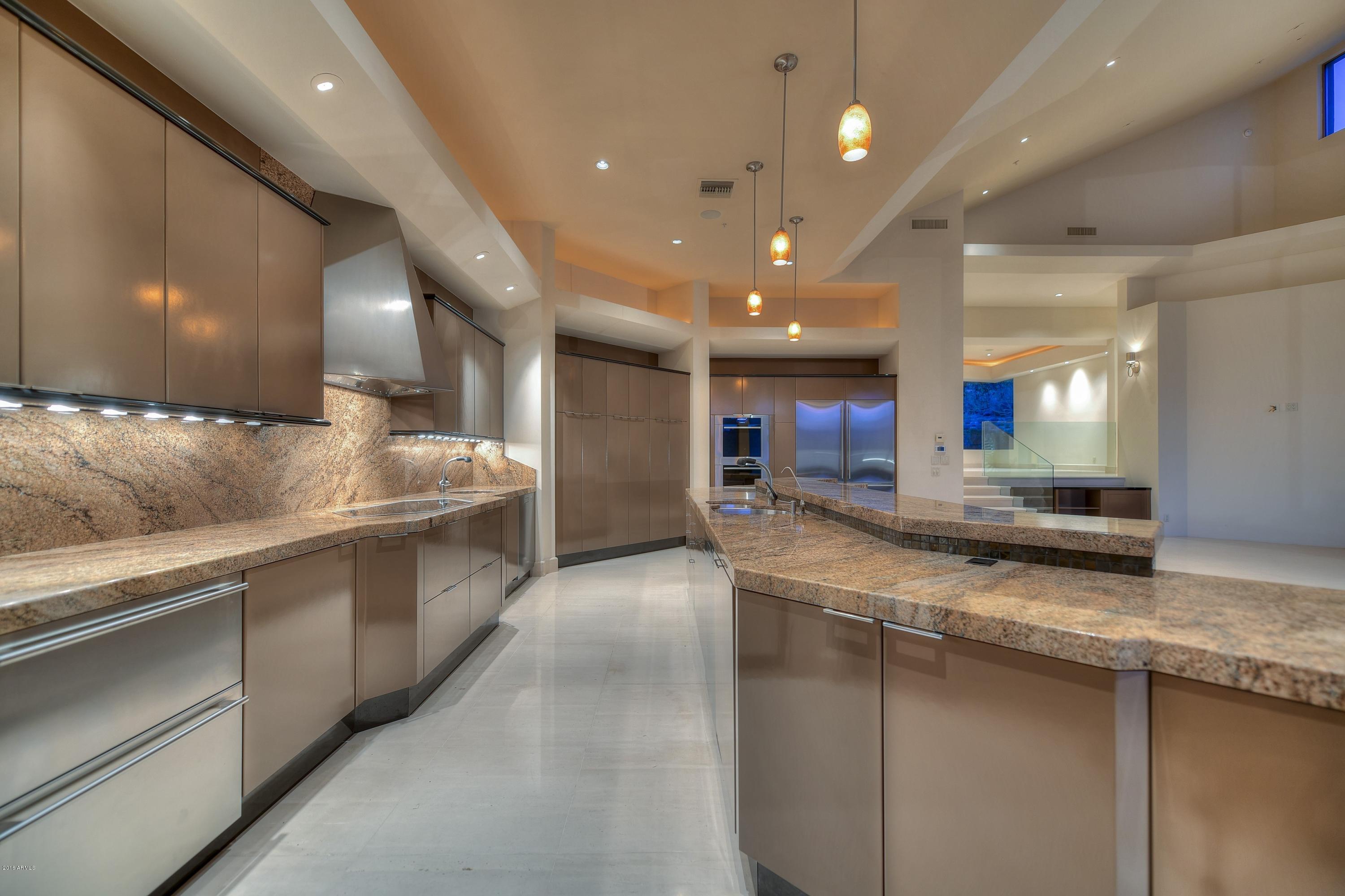 CANYON HEIGHTS - Residential