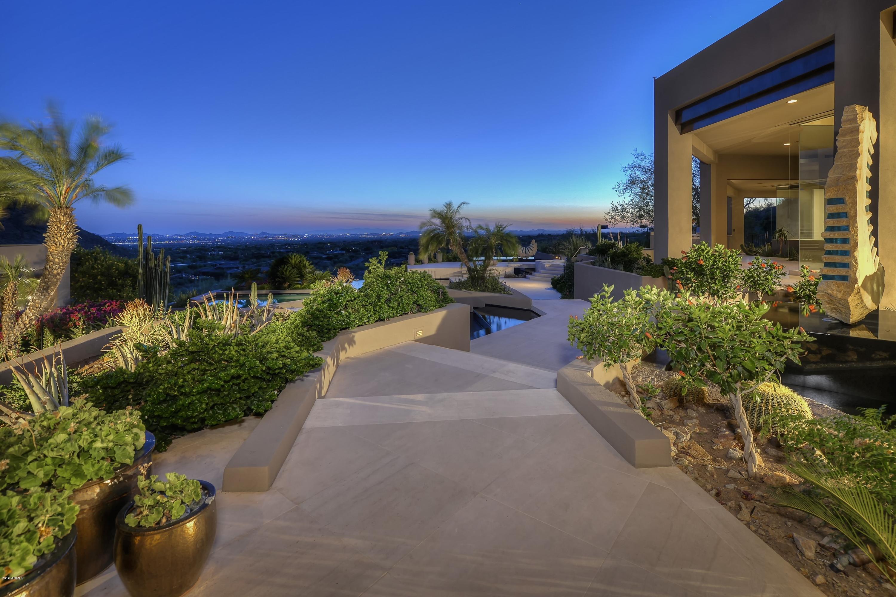 CANYON HEIGHTS - Residential