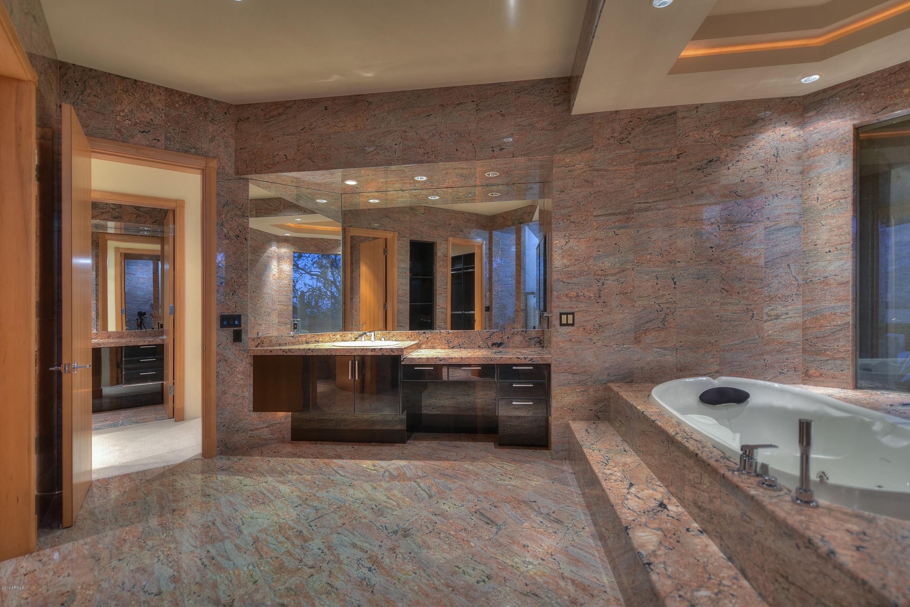 CANYON HEIGHTS - Residential