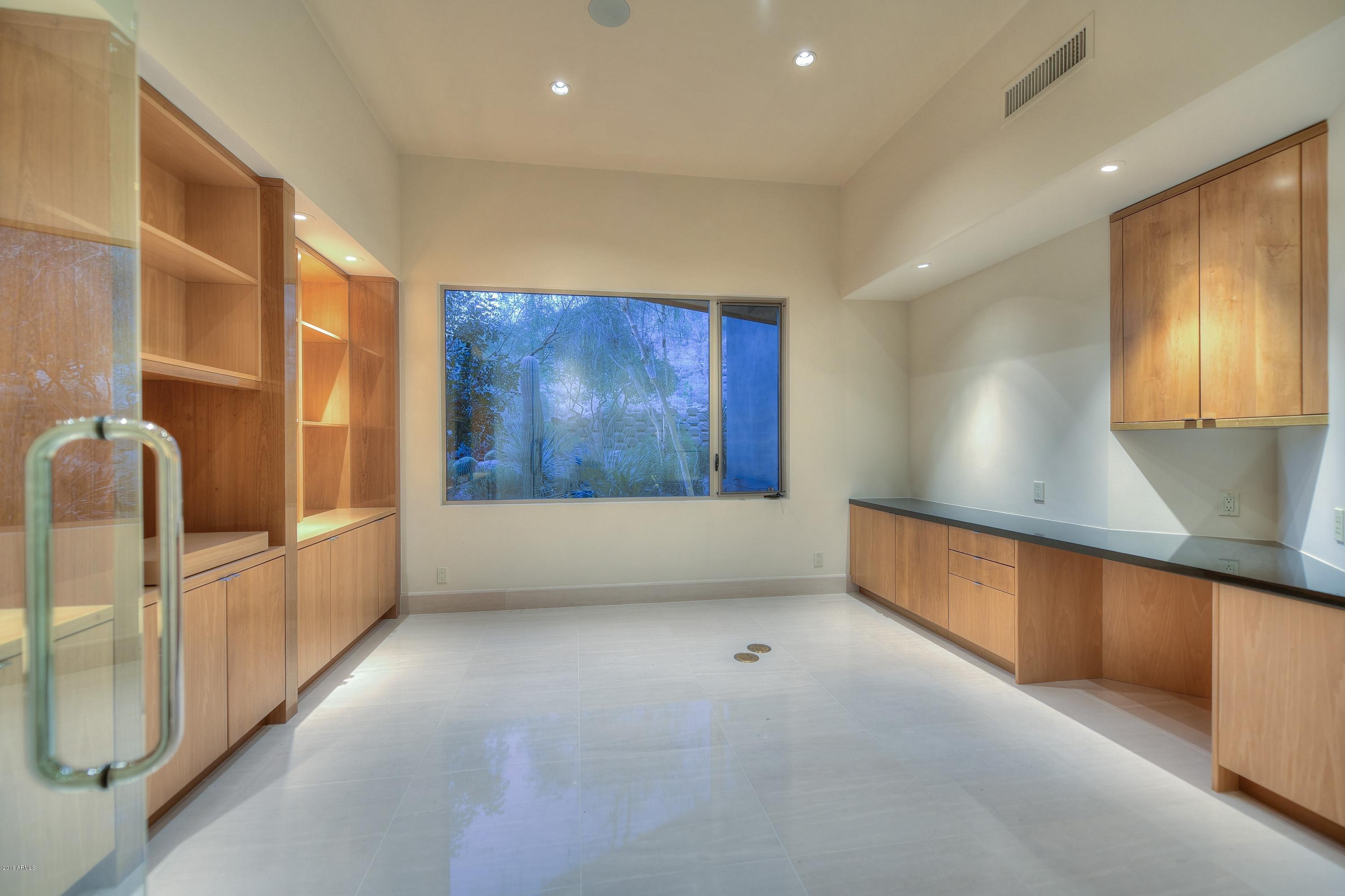 CANYON HEIGHTS - Residential