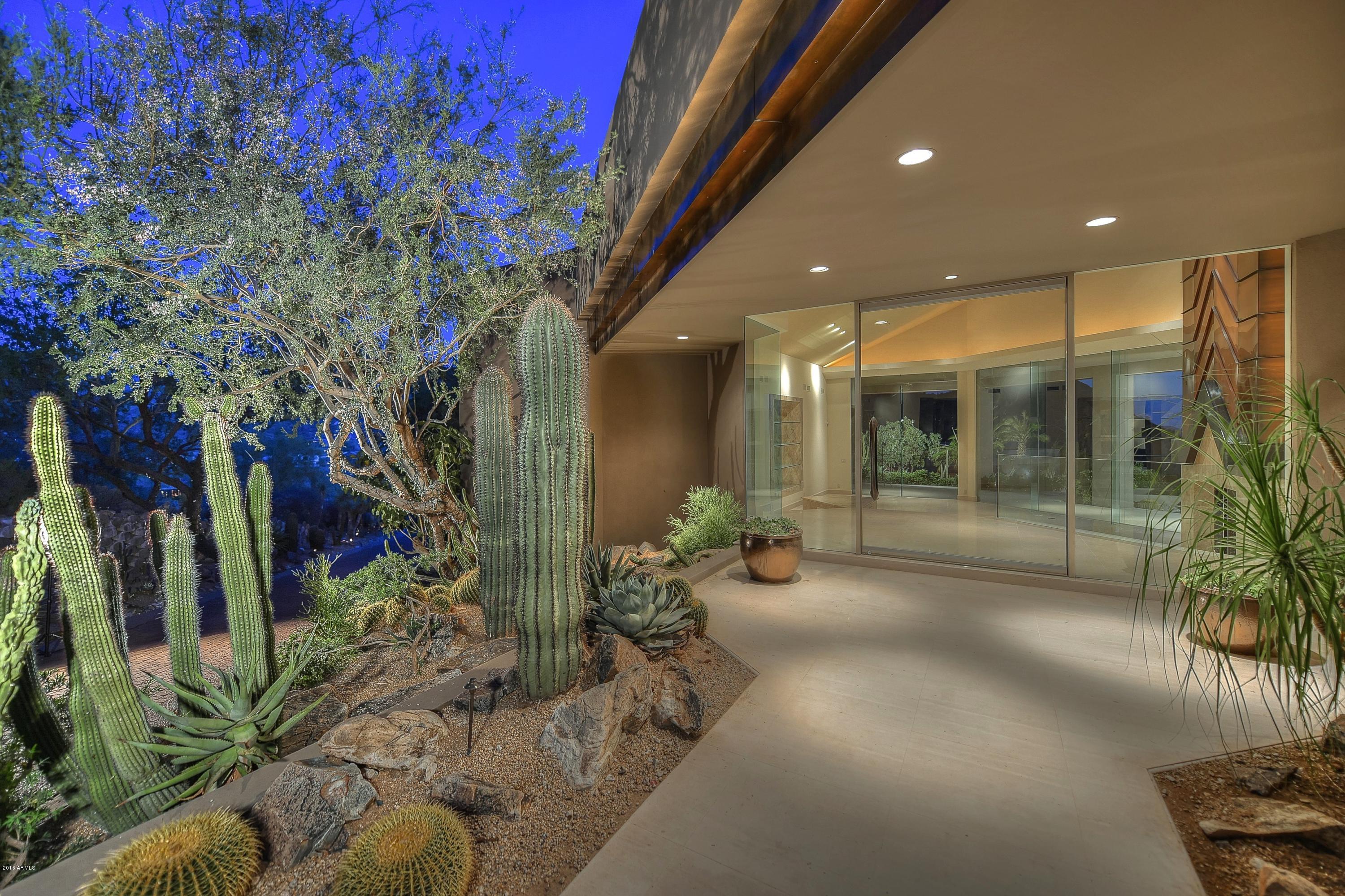 CANYON HEIGHTS - Residential