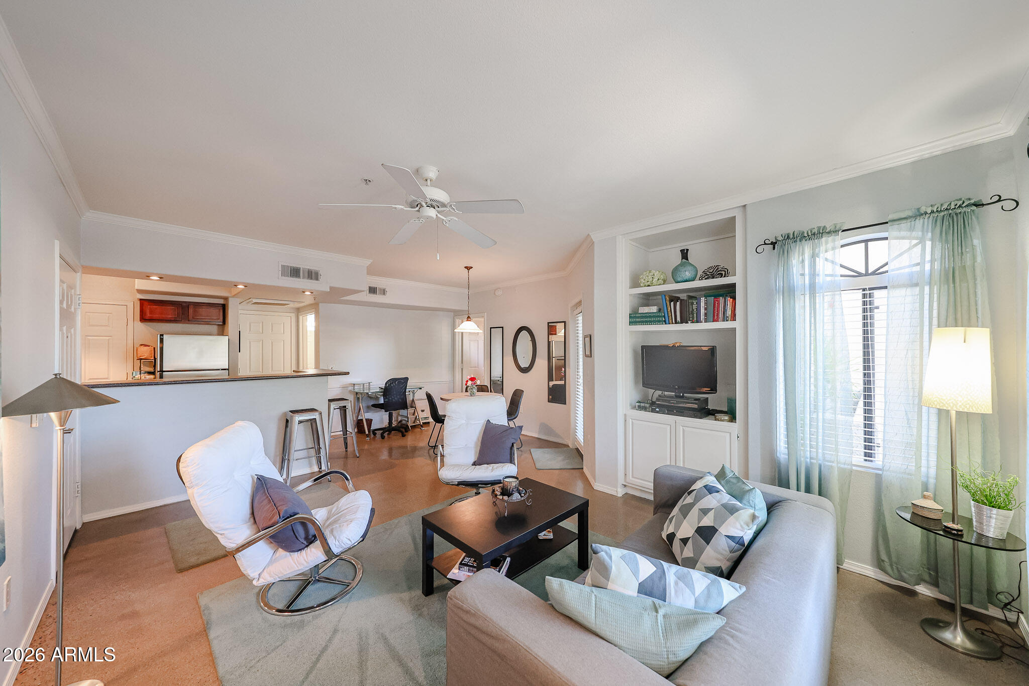 SIGNATURE SCOTTSDALE CONDOMINIUM - Residential