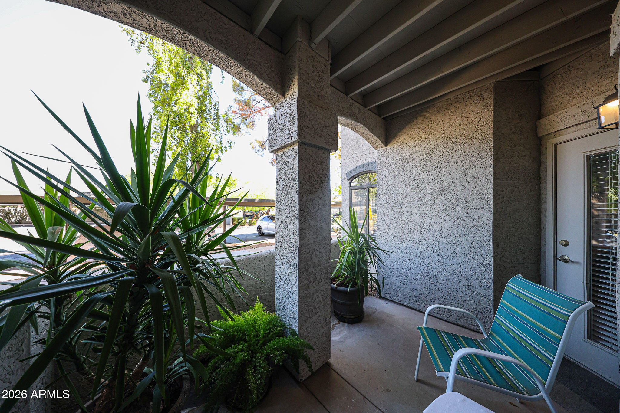 SIGNATURE SCOTTSDALE CONDOMINIUM - Residential