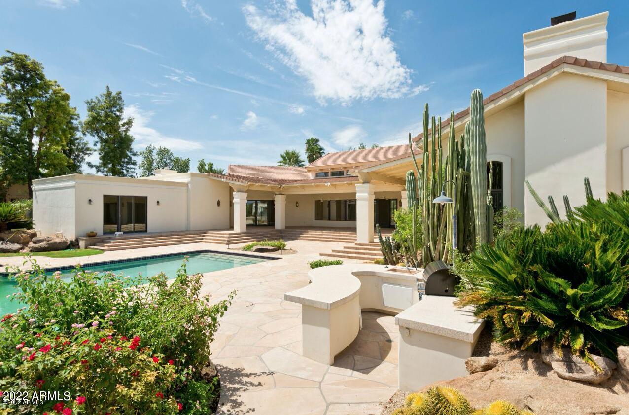 CAMELBACK COUNTRY ESTATES UNIT 1 - Residential