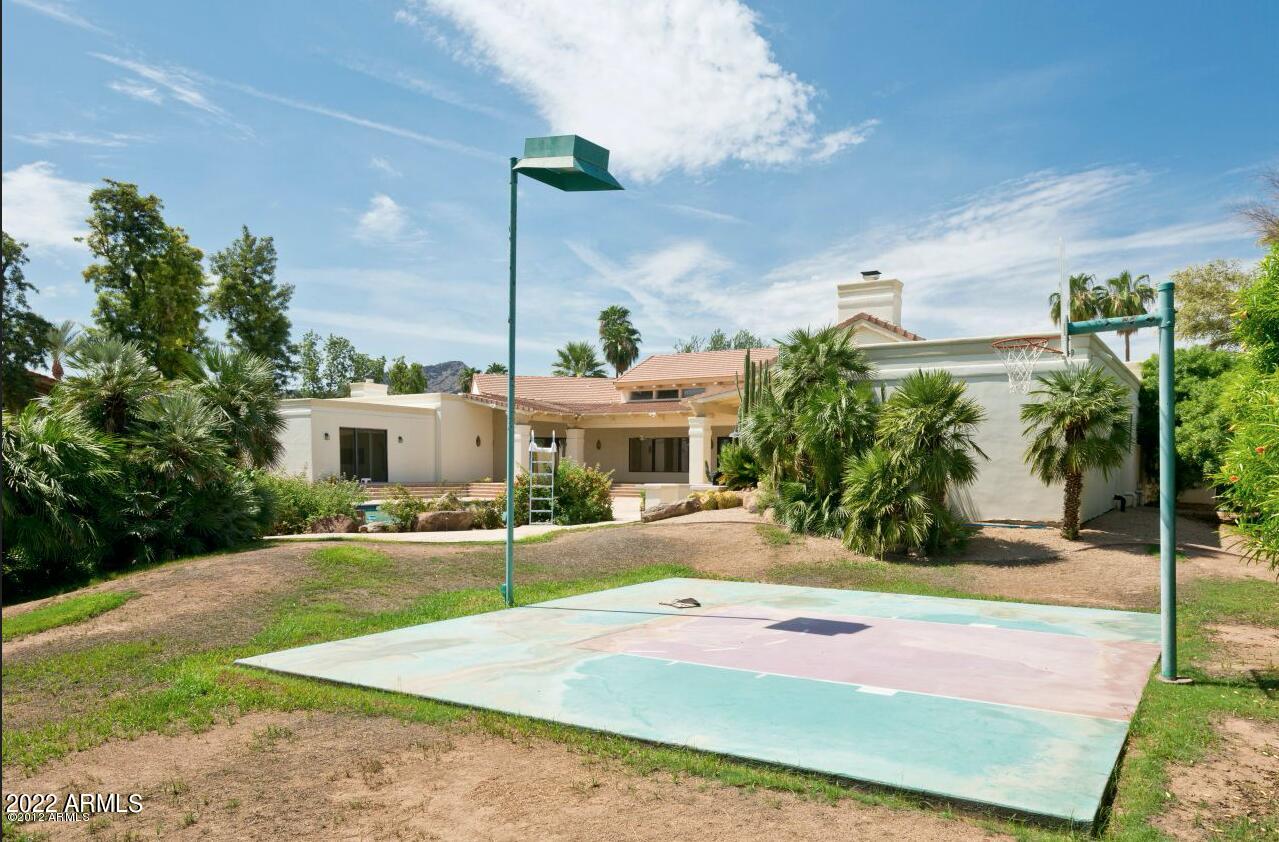CAMELBACK COUNTRY ESTATES UNIT 1 - Residential